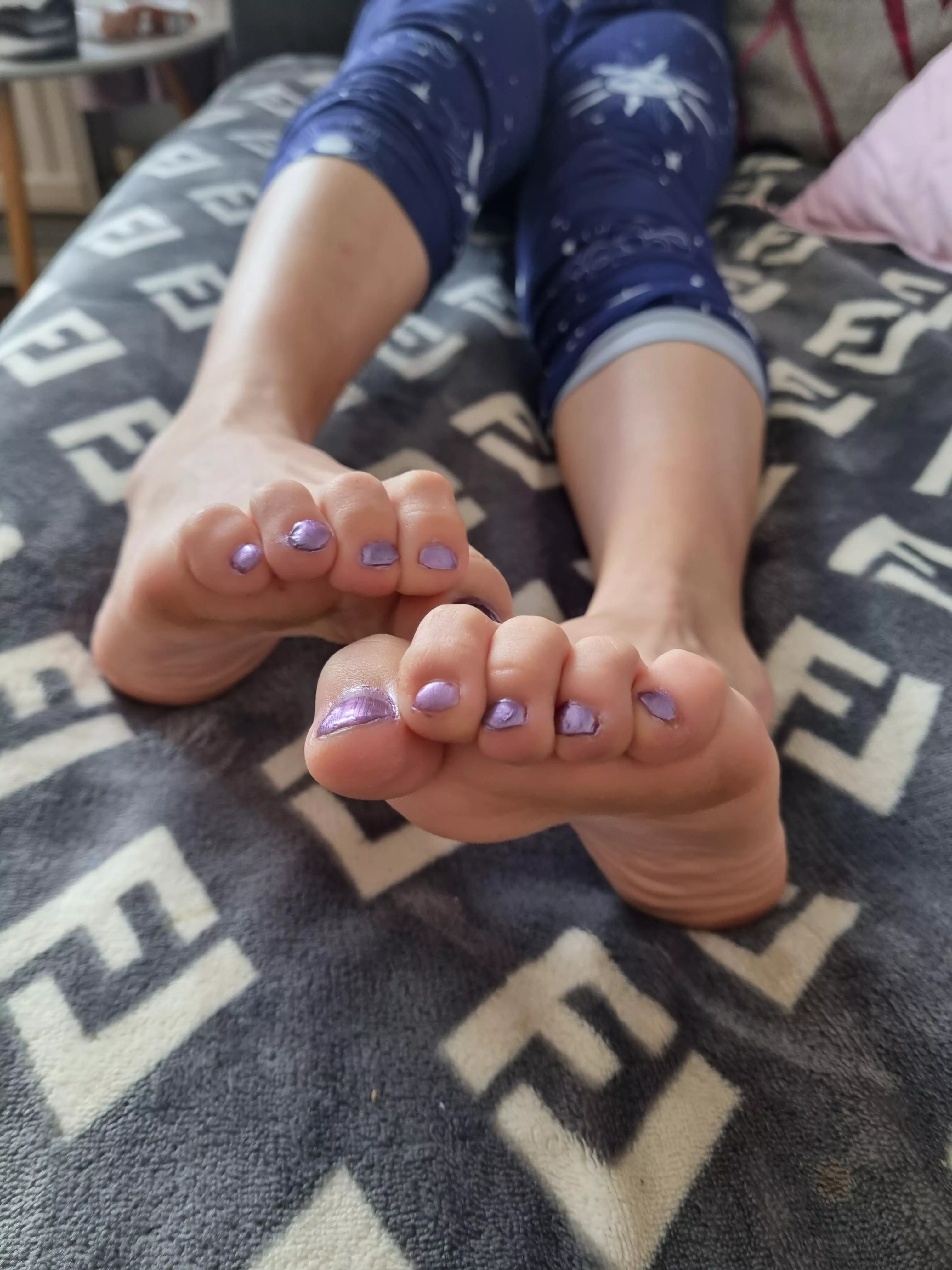 Scrunched up toes ðŸ¥°