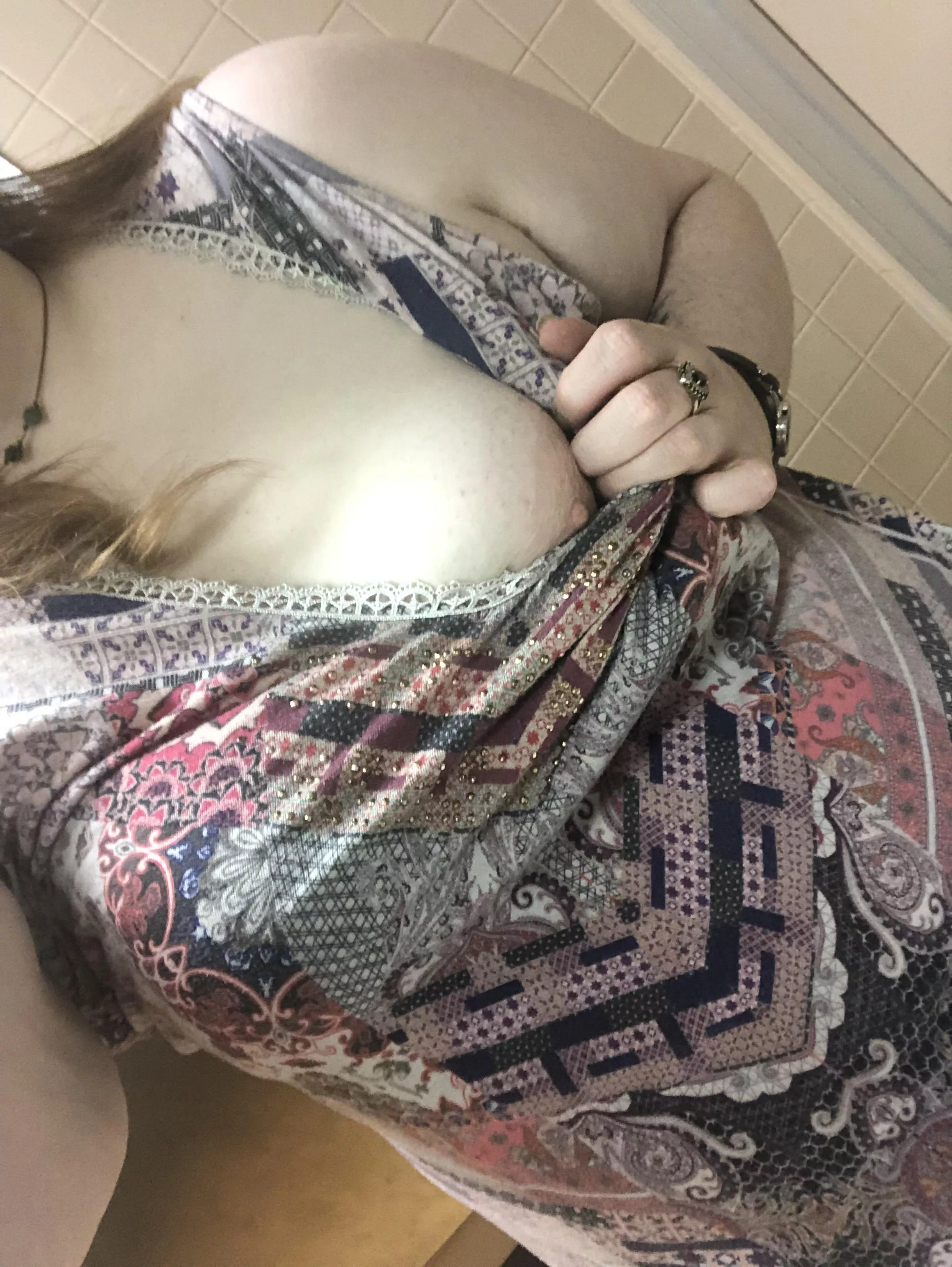 [SELF] [F] Nip slip out at lunch