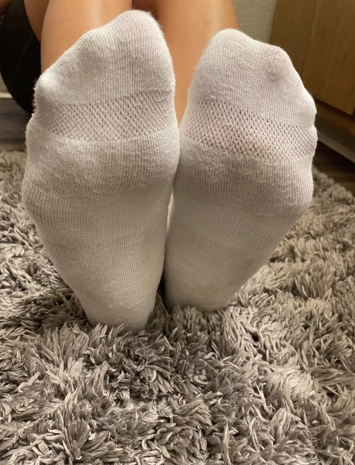 [Selling] 2 day wear so far 🥰💕 Between work, college classes, and my workout these socks will give you a run for your money 😁 kik: haileyluvsyoubb