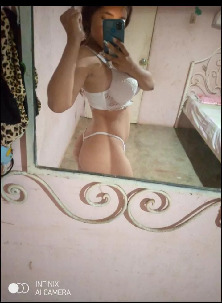 [Selling] (20) years old [F] 😽 latina girl looking for my naughty daddy ♦️ ( personal pics and vids 📸, private cam and sex tapes ⏯️, Lesbian content 😛 drop box 🎁i can verified ☑️ Kik: prettyasszhandra Snapchat: Keri_mendo I no bit