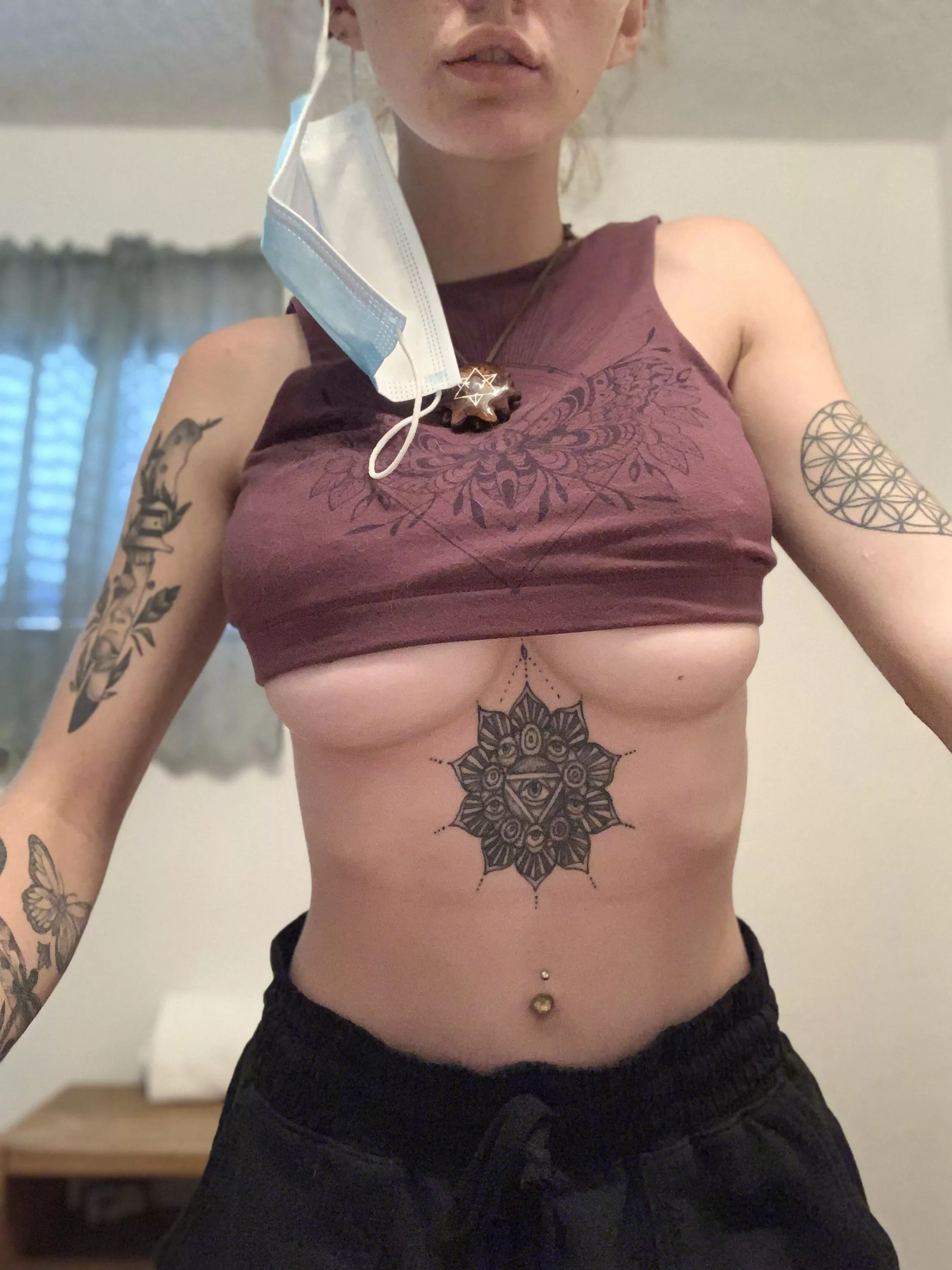 sending positive vibes from my underboob (: