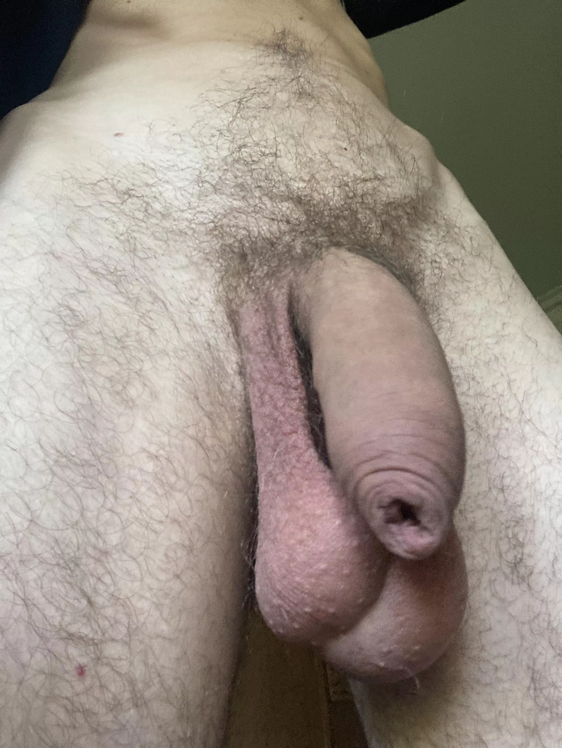 serve my uncut alpha softie ðŸ‘…