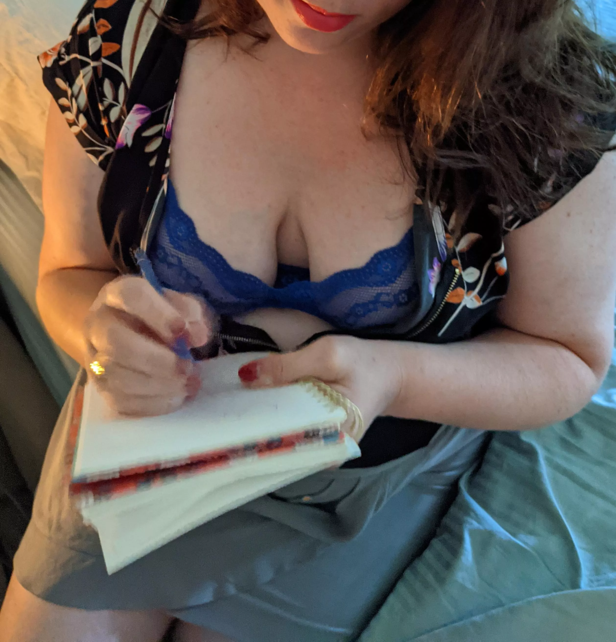 Sexcretary taking notes. What should I jot down for you?