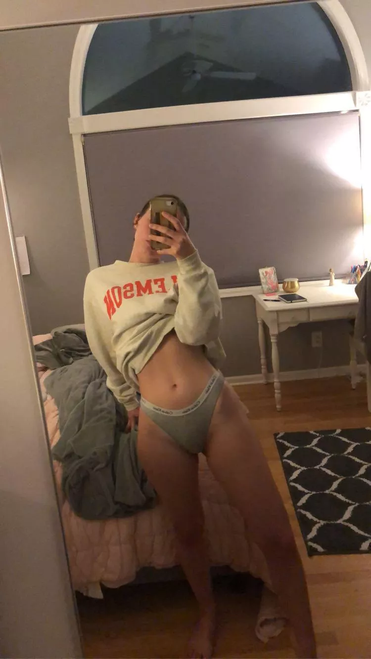 Sexy little college slut