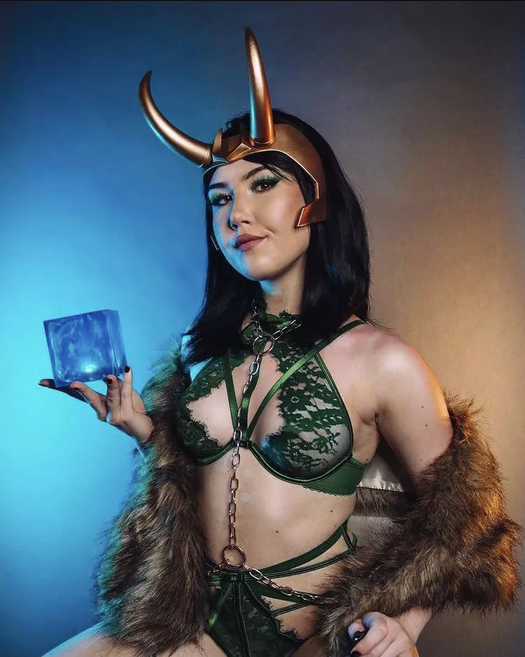 Sexy Loki variant by Elena Strikes