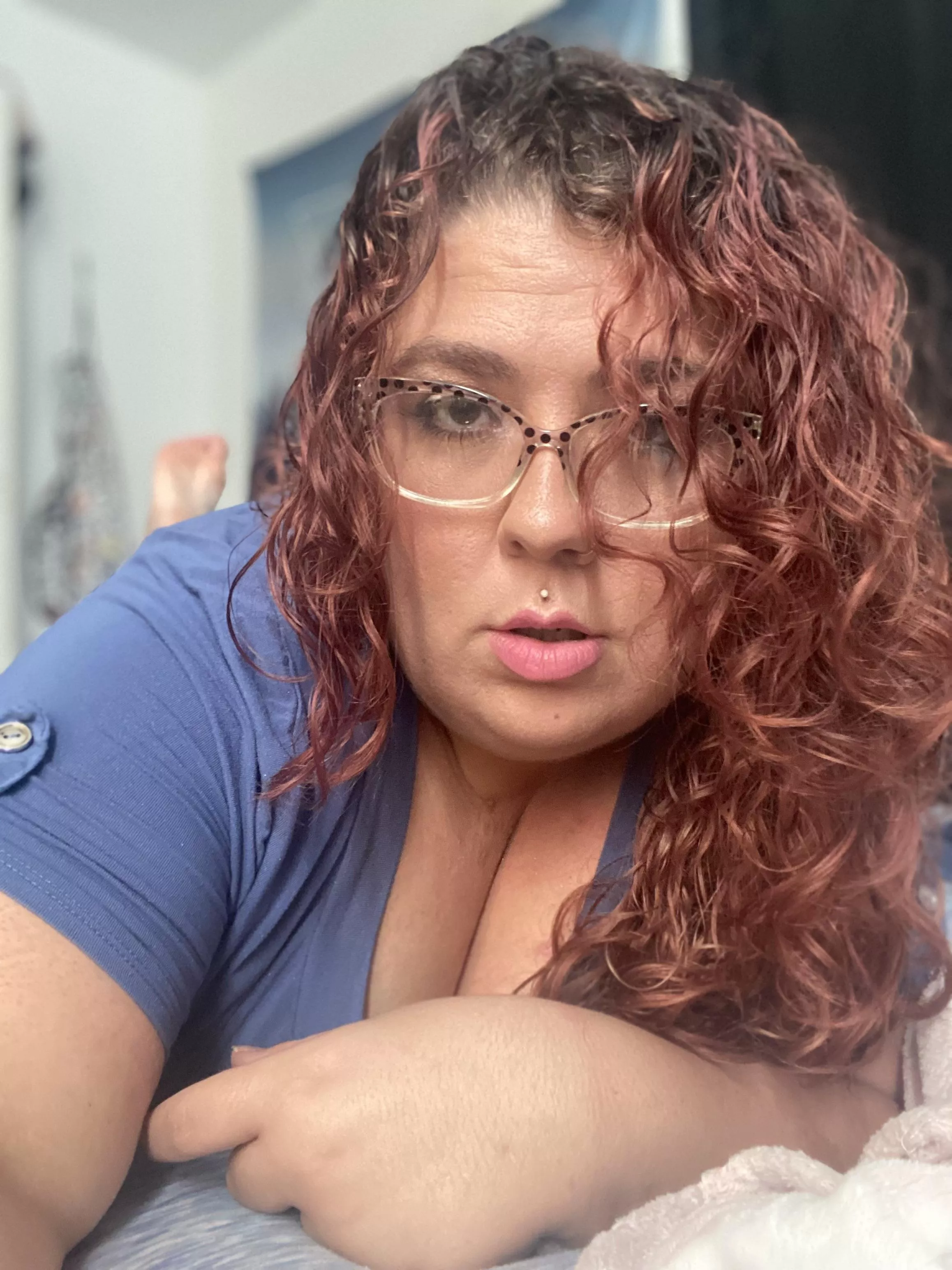 Sexy Sensual nerdy BBW available right now for [cam][gfe][sext][pty][rate][snp][pic][vid]and more!