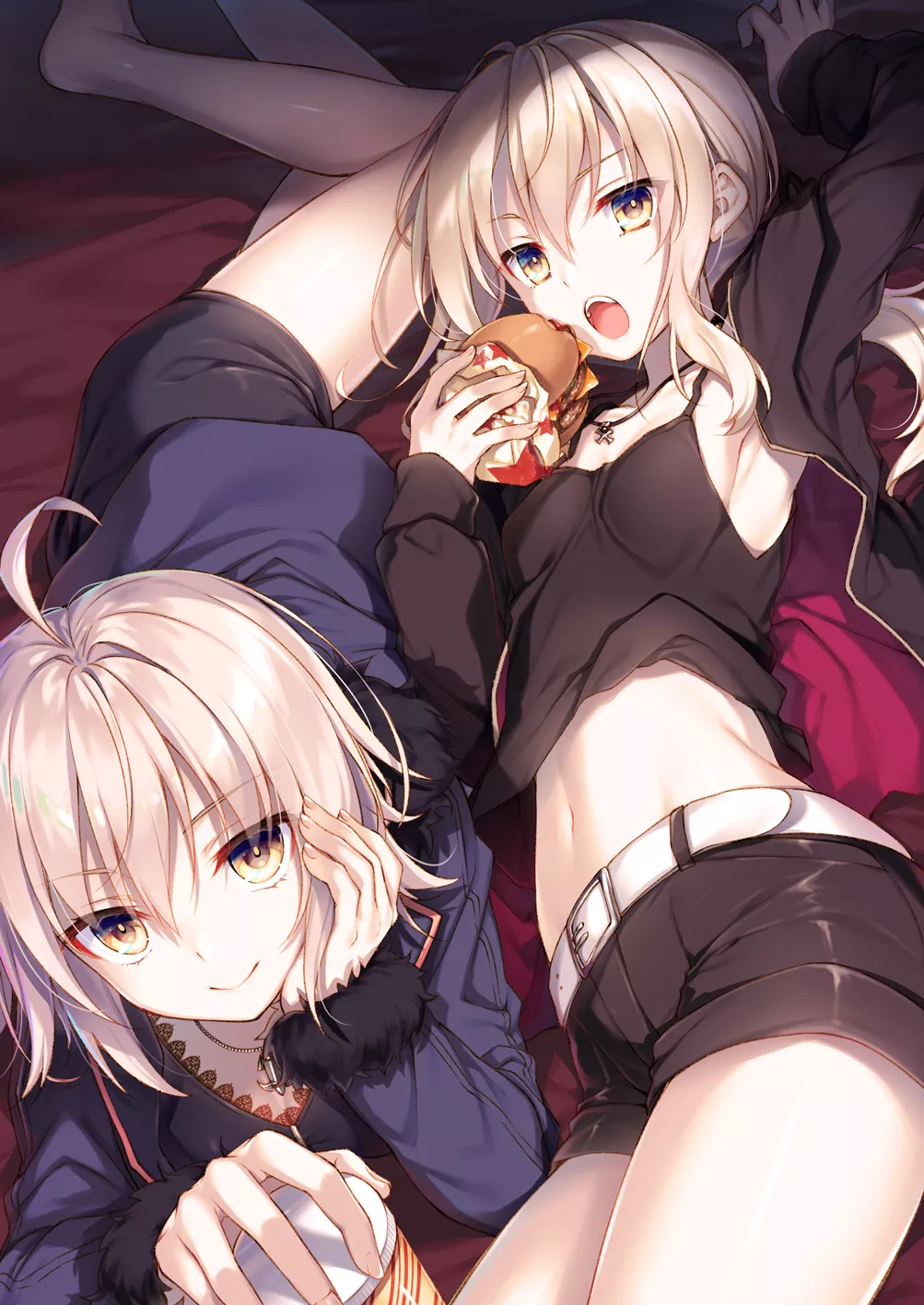 Shinjuku Jeanne d'Arc (Alter) and Artoria Pendragon (Alter)