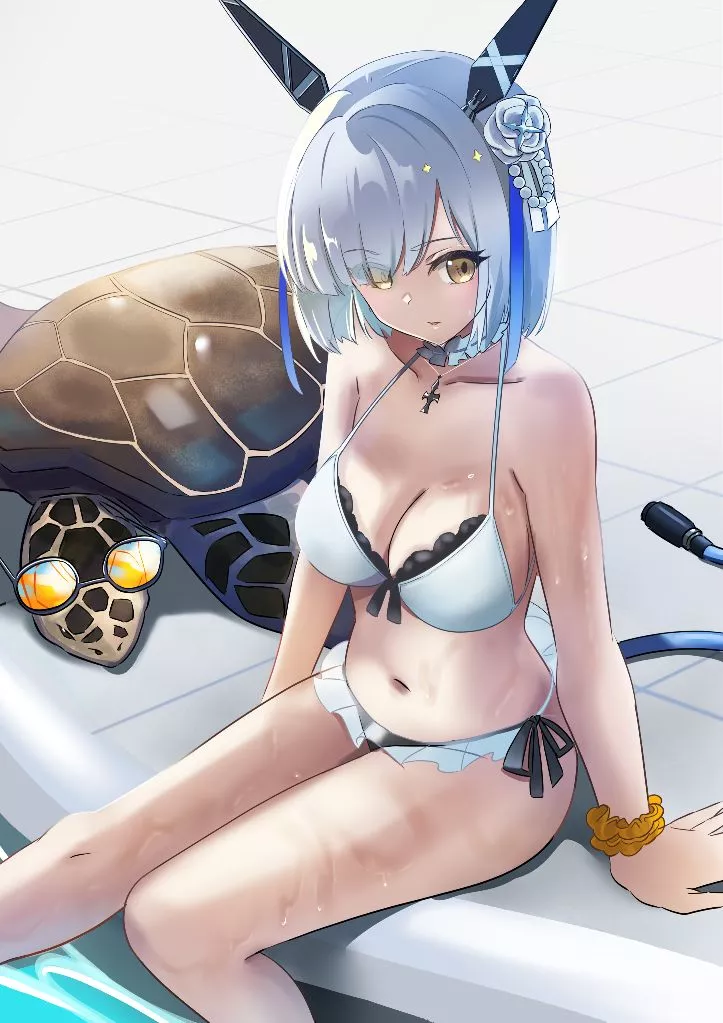 Shkikkan-sama... I didn't see you there... did you want to swim with me?~ðŸ’™ (MNF Gascogne, Azur Lane, Vichya Dominion Faction)