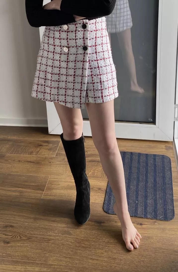 Short skirt with boots. And of course, no socks ðŸ˜ˆ