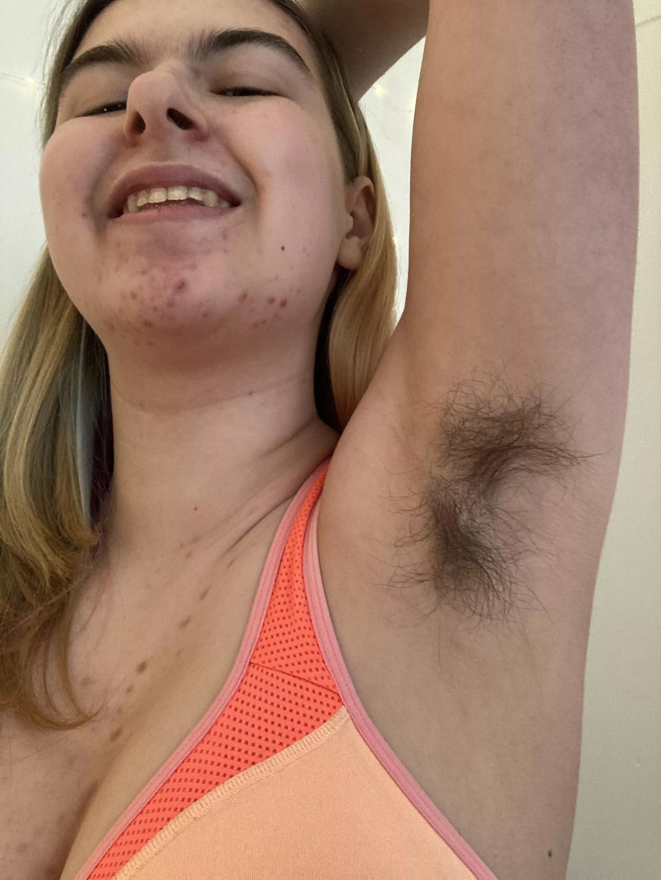 Showing off my armpit!