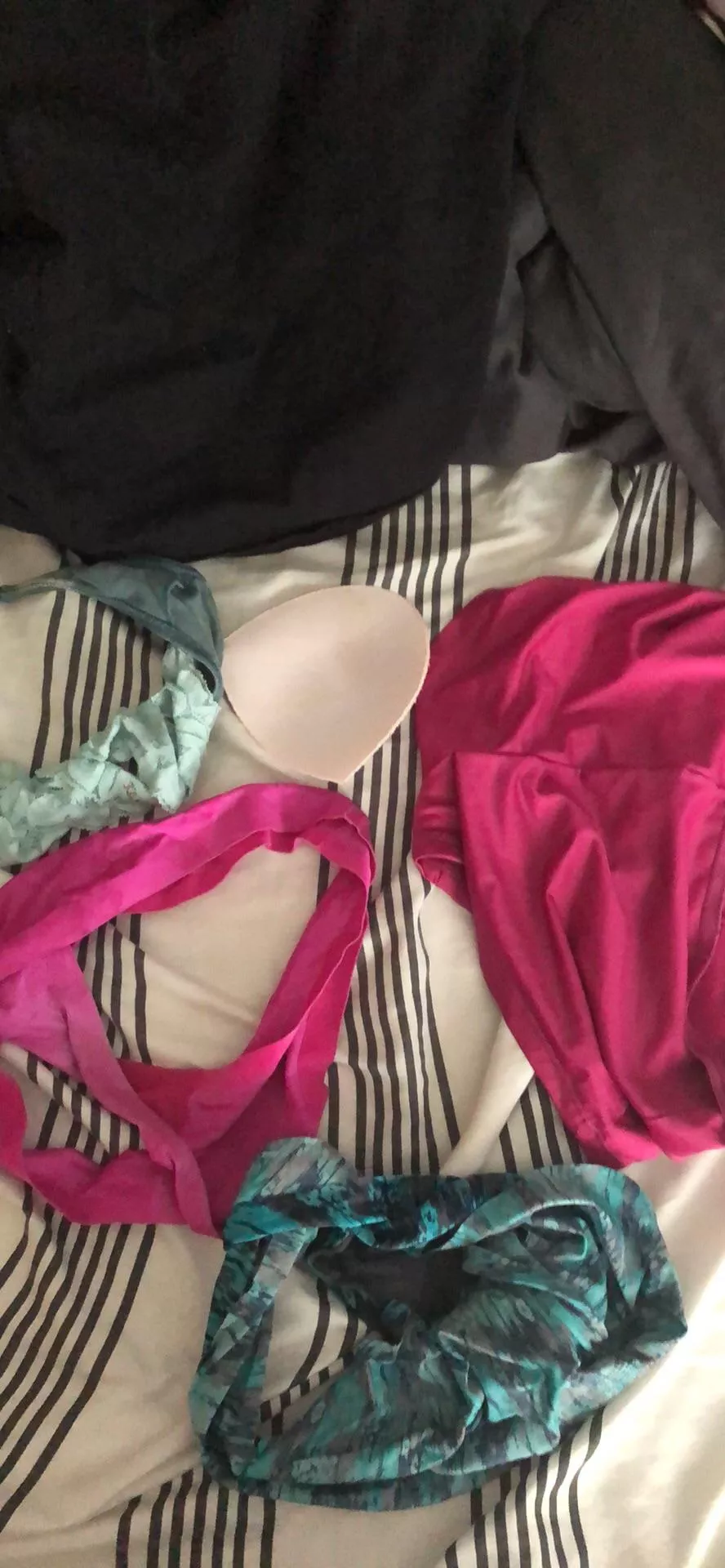 Sisters panties and bra pad