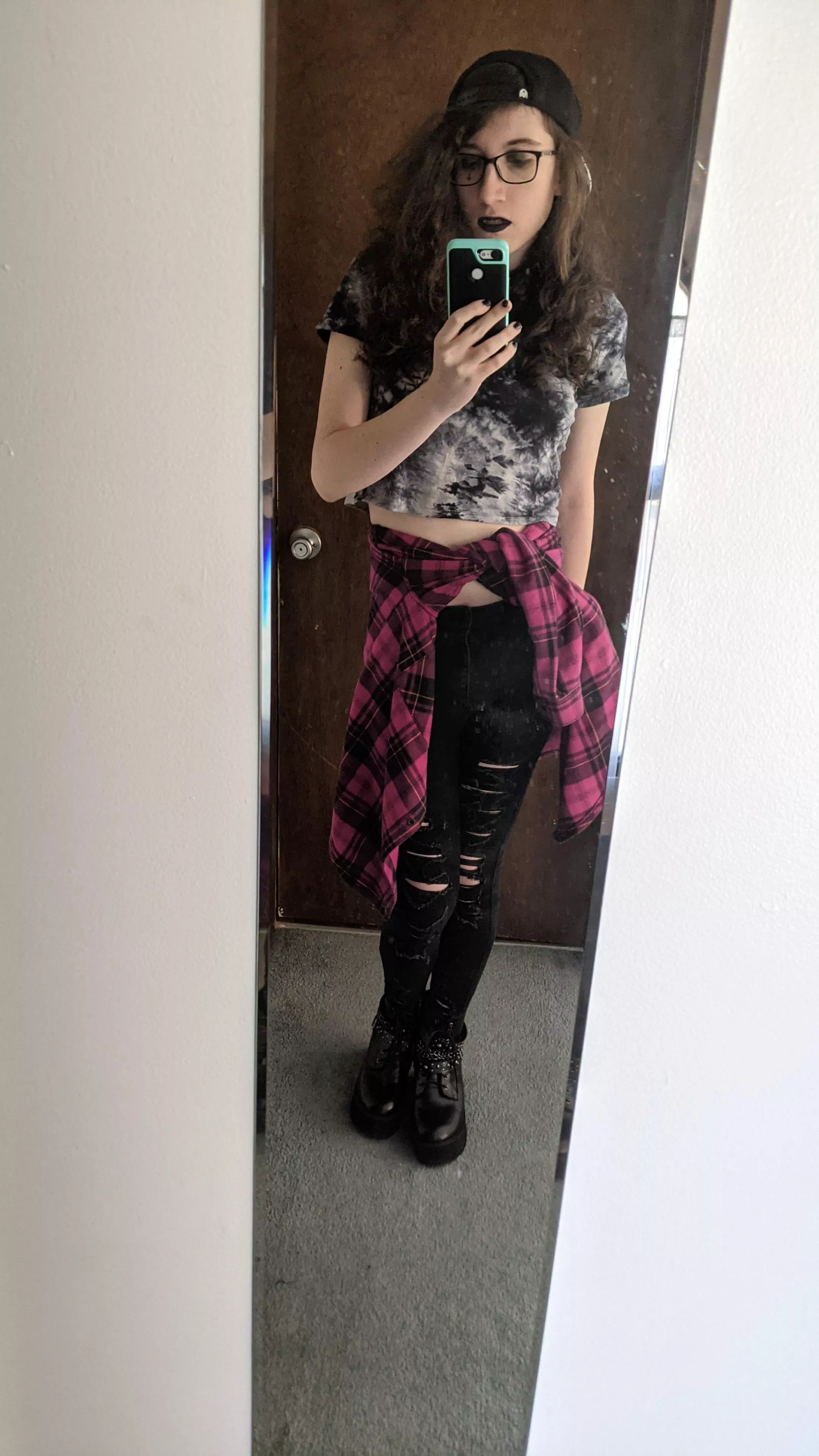 Skater punk girl vibes today ðŸ–¤âœ¨