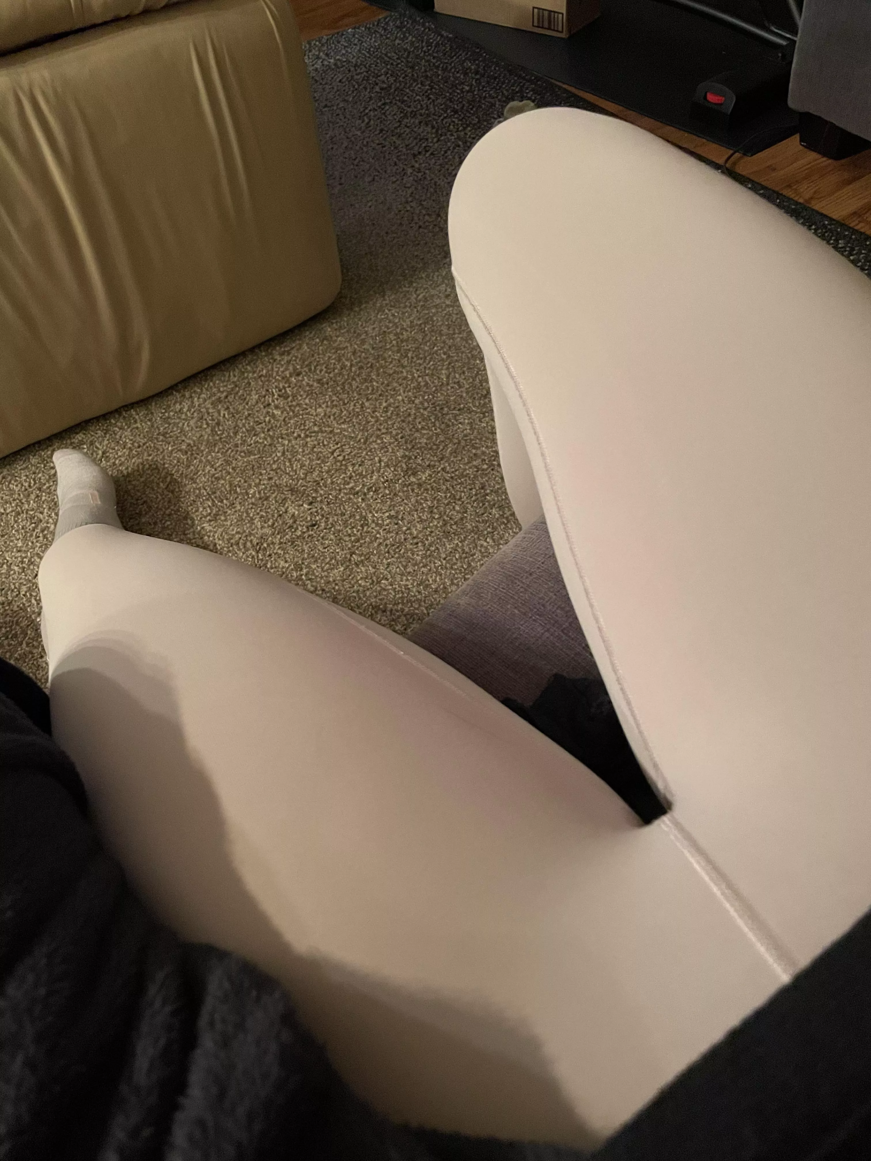 Skin tight! [F]