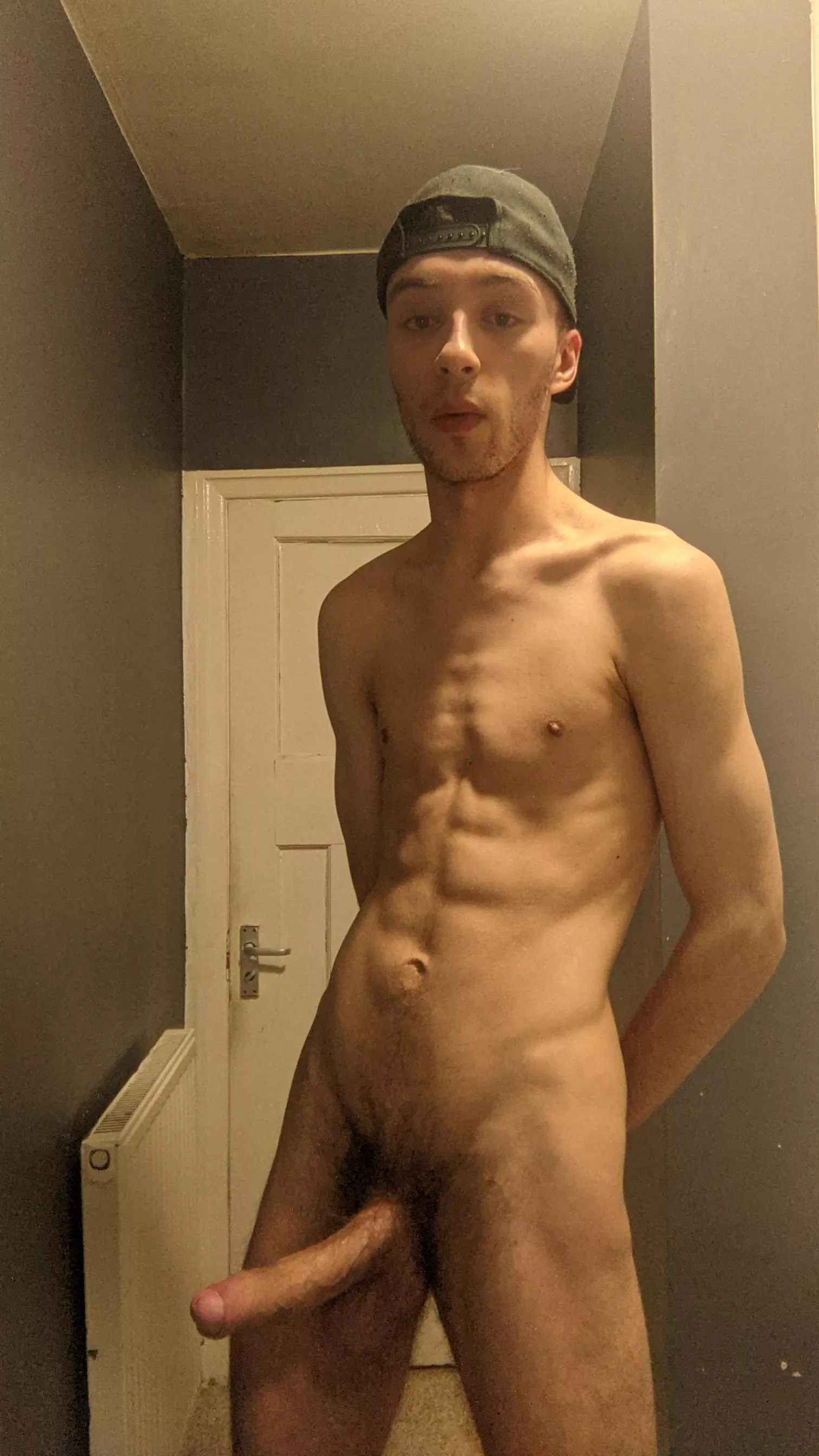 Skinny dude 🤝 big dick