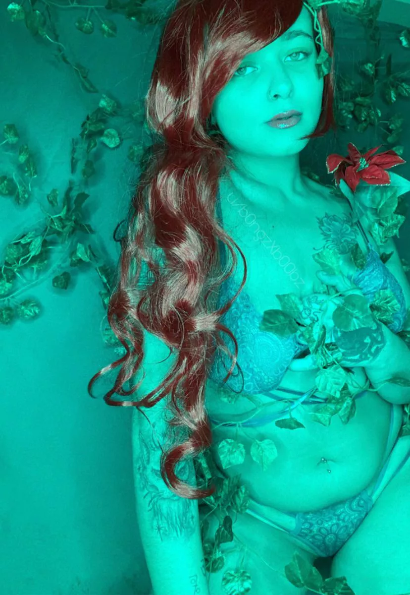 Slutty Ivy by Rosie Wonderland (self)