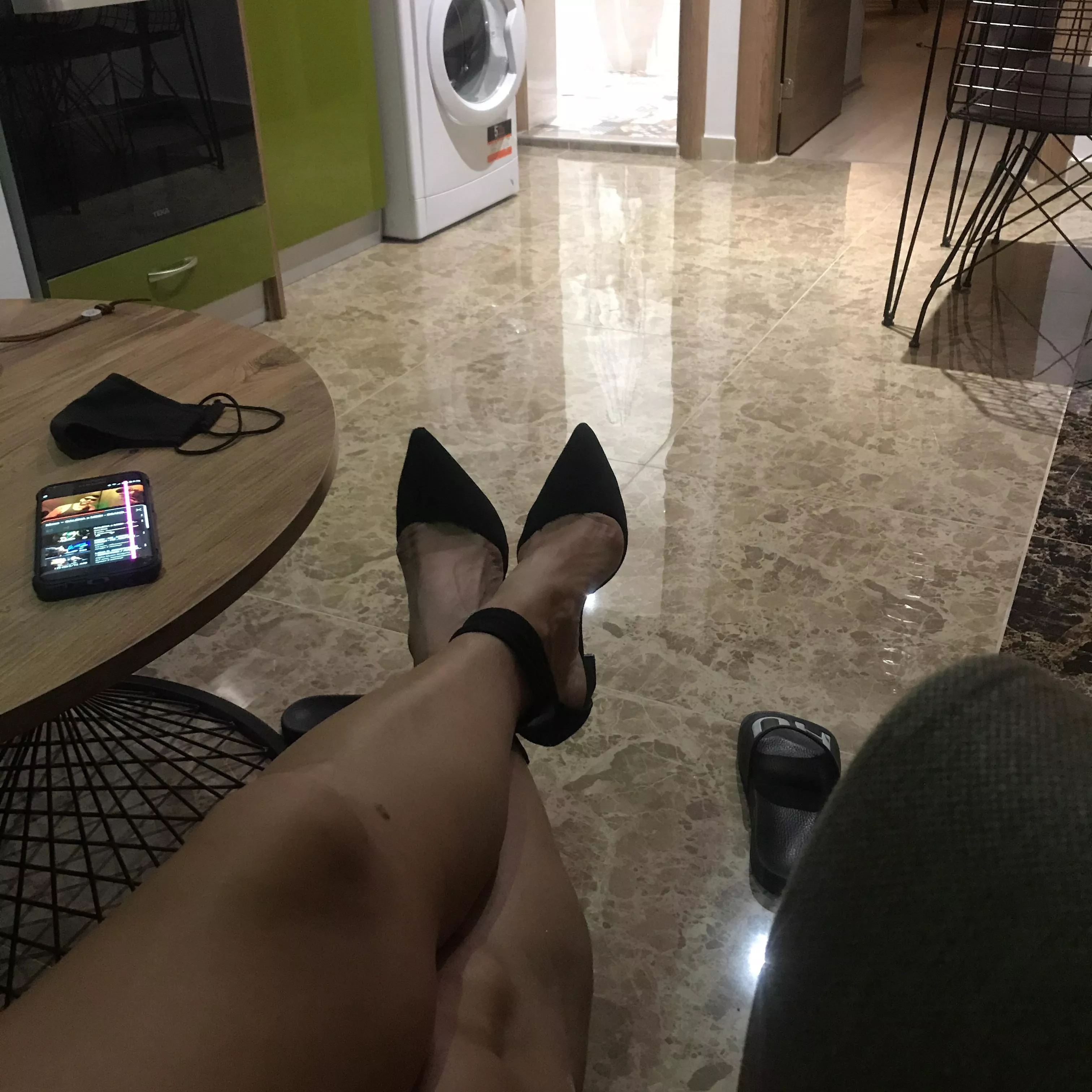 so you guys like legs? I've got plenty to go around [f]