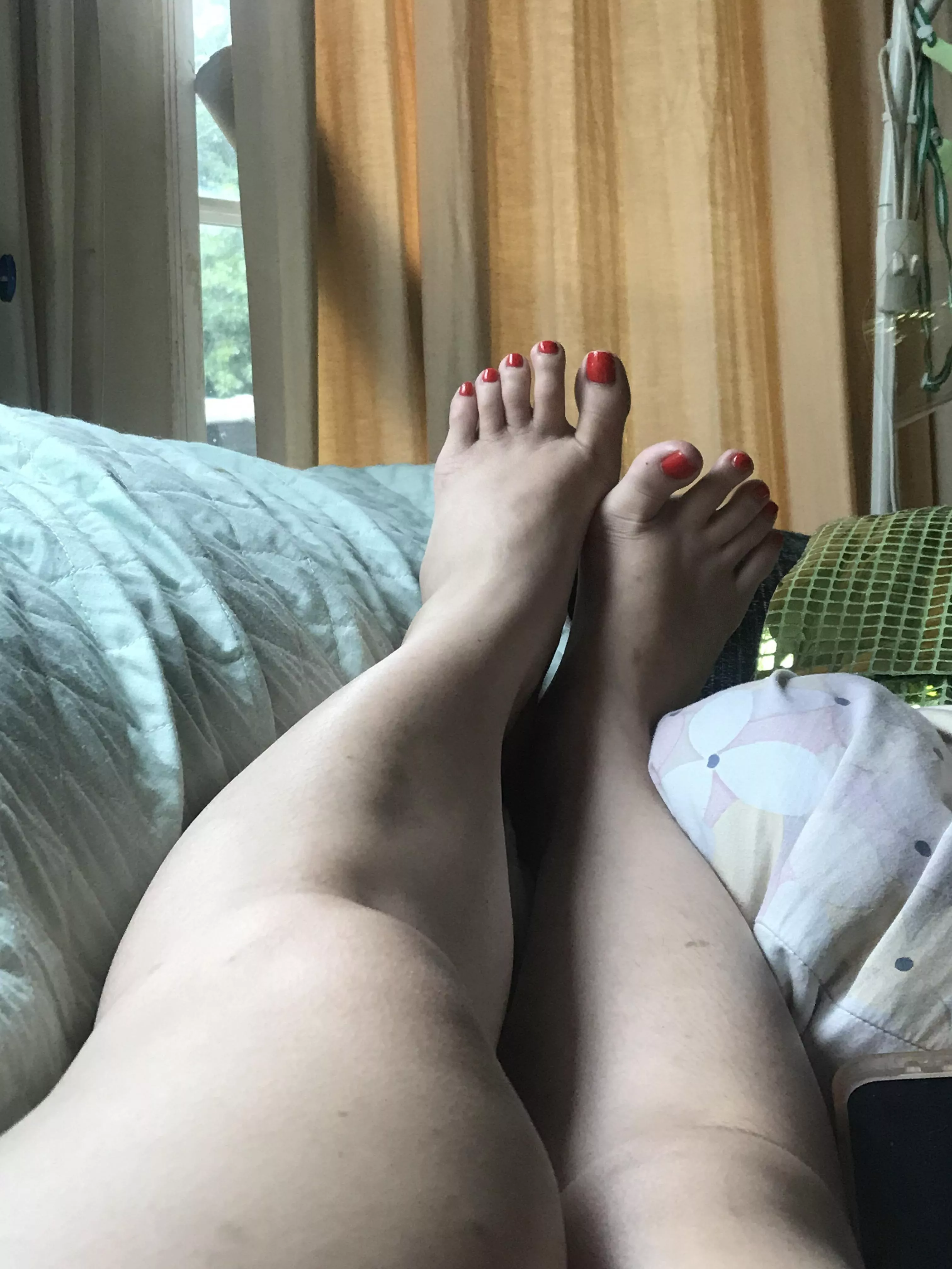 Soft arches and toes