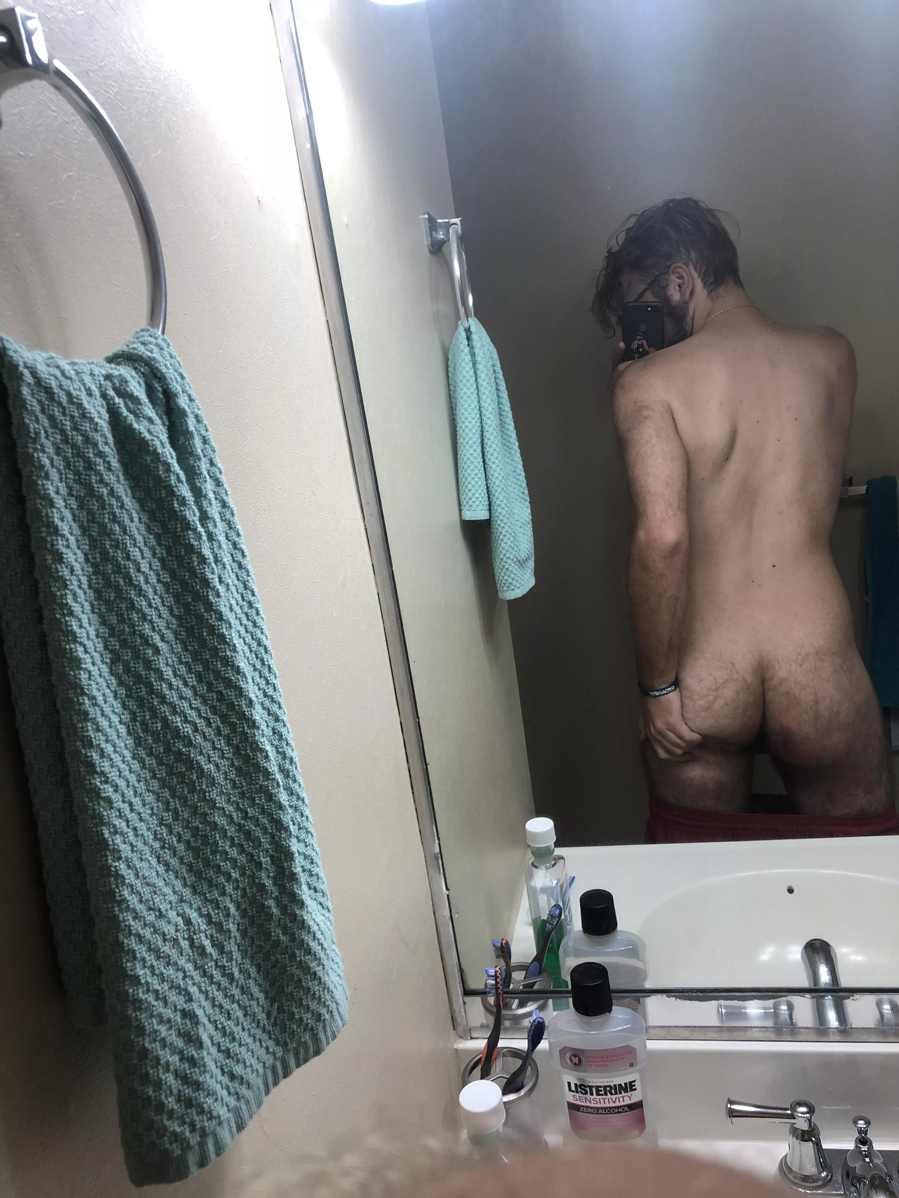 someone stretch my virgin ass hole