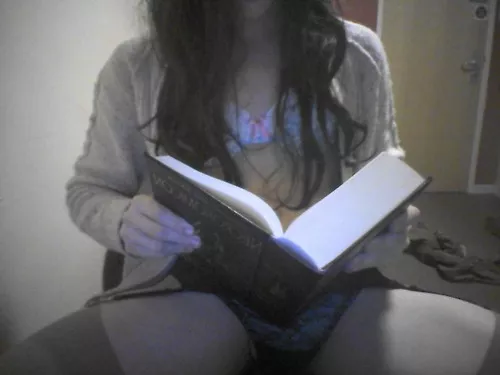 Something about this book makes me [f]eel... naughty