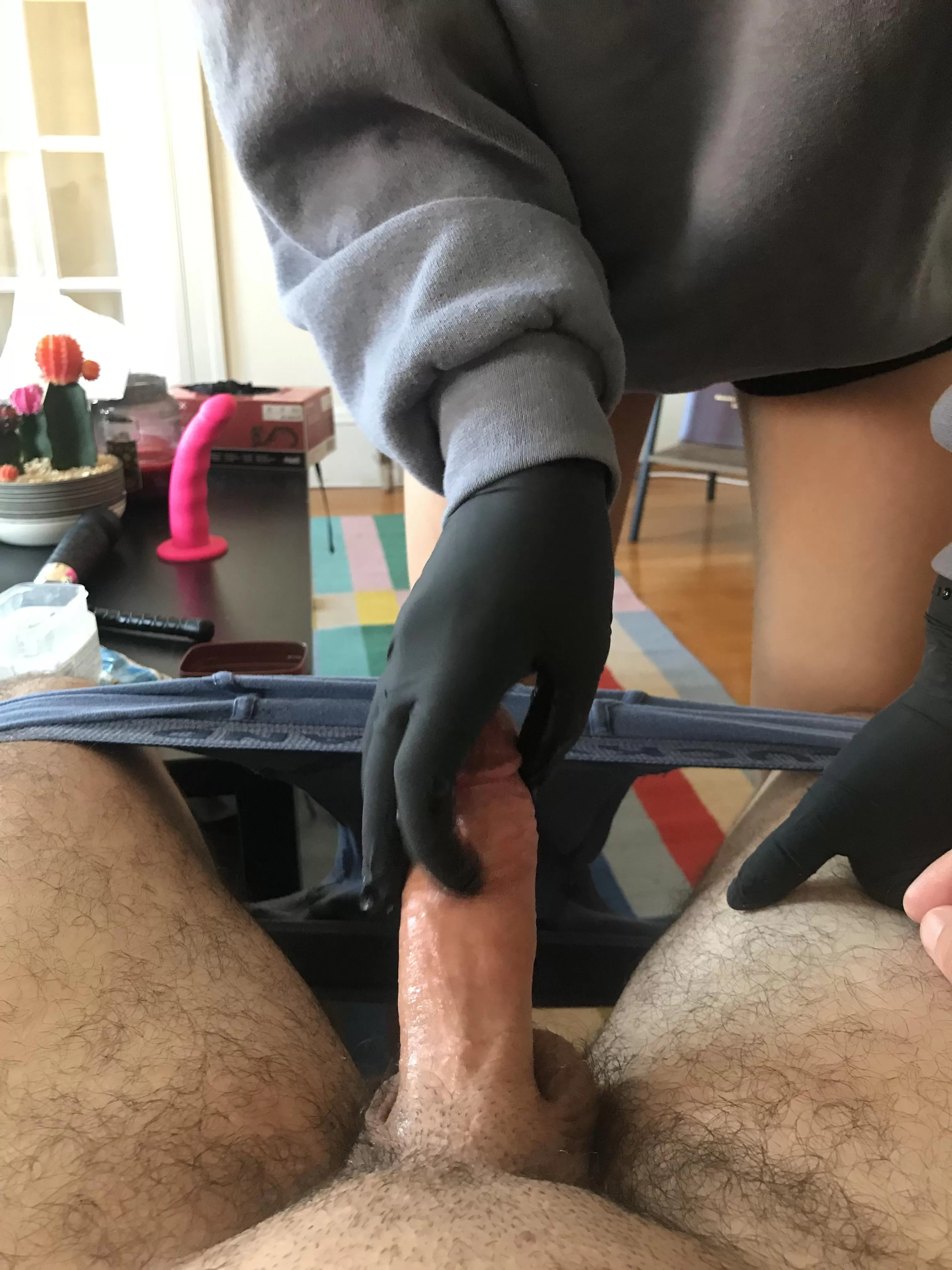 Something empowering about owning his cock in an oversized sweatshirt and sports shorts 😋