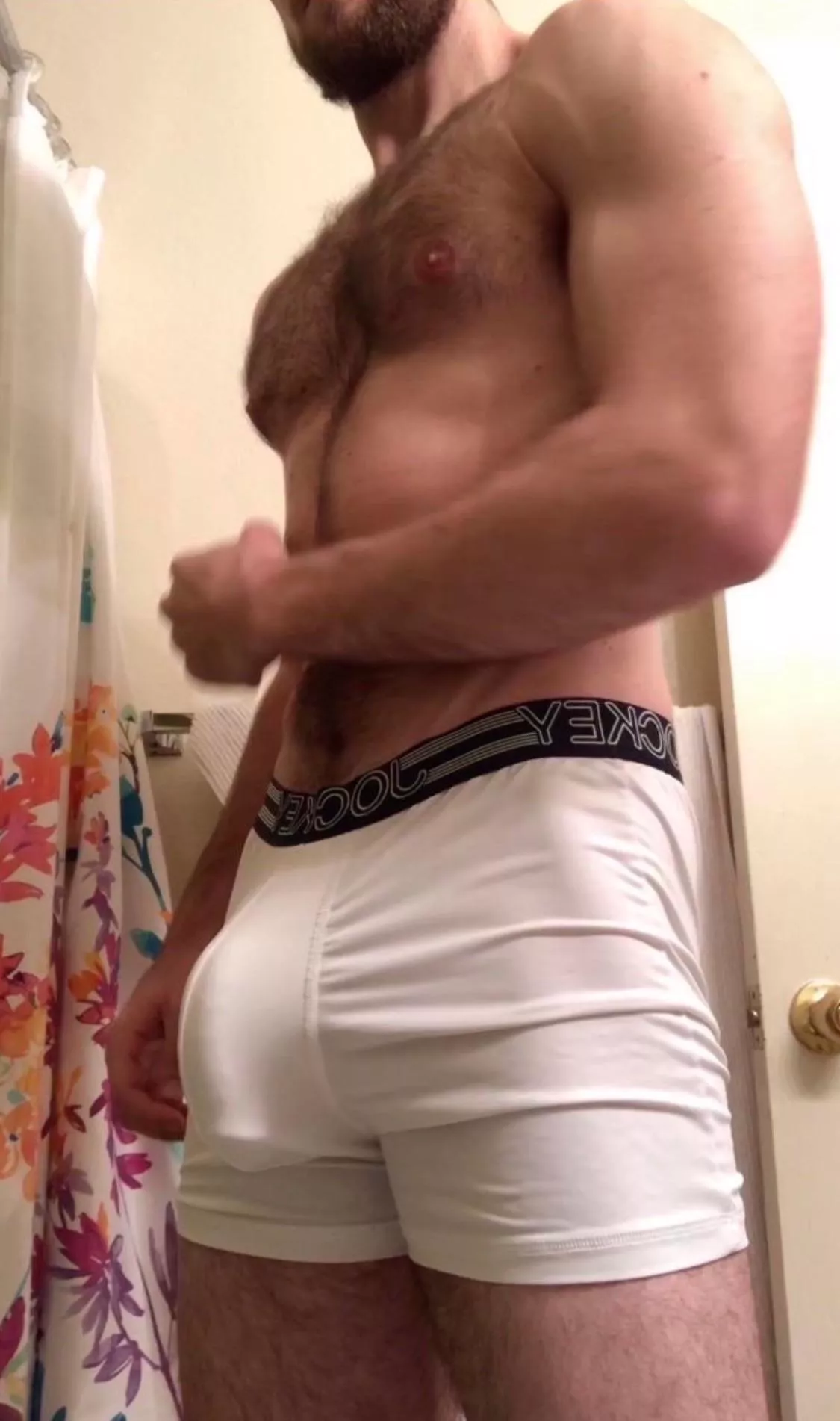 Something for the bulge lovers