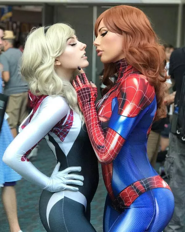 Spider girls