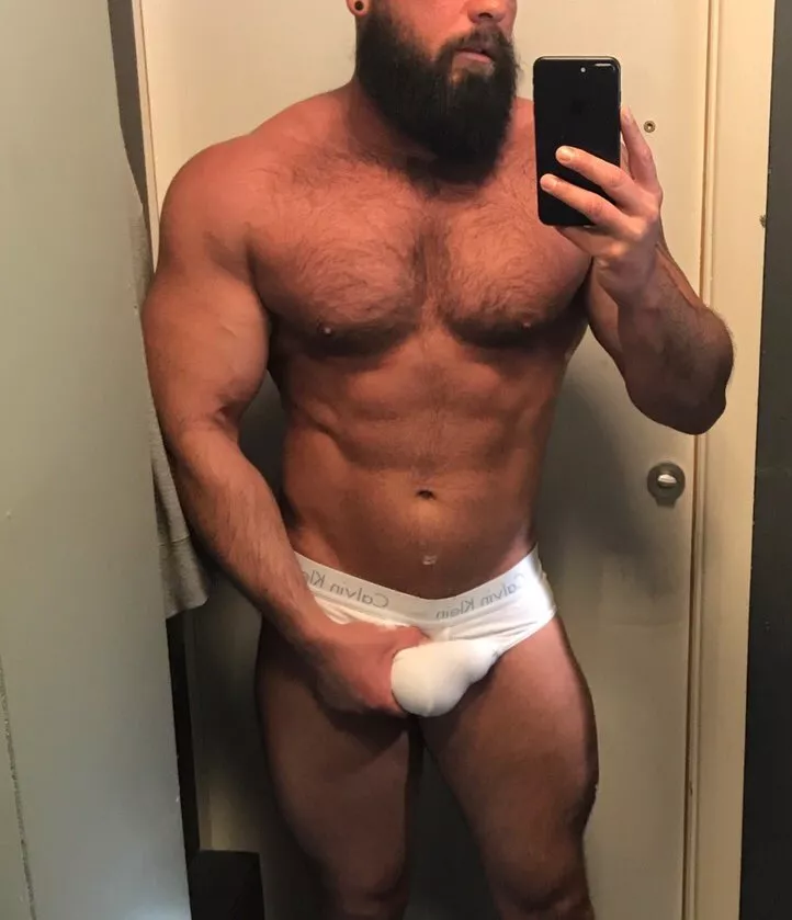 Squeeze that big bulge