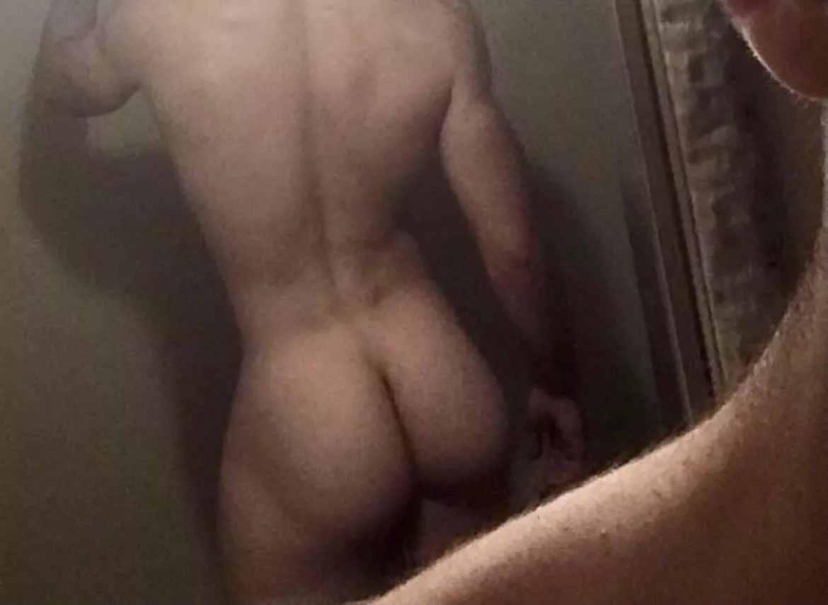 str8 life bi dl fit masc dude here looking for other dl fit guys