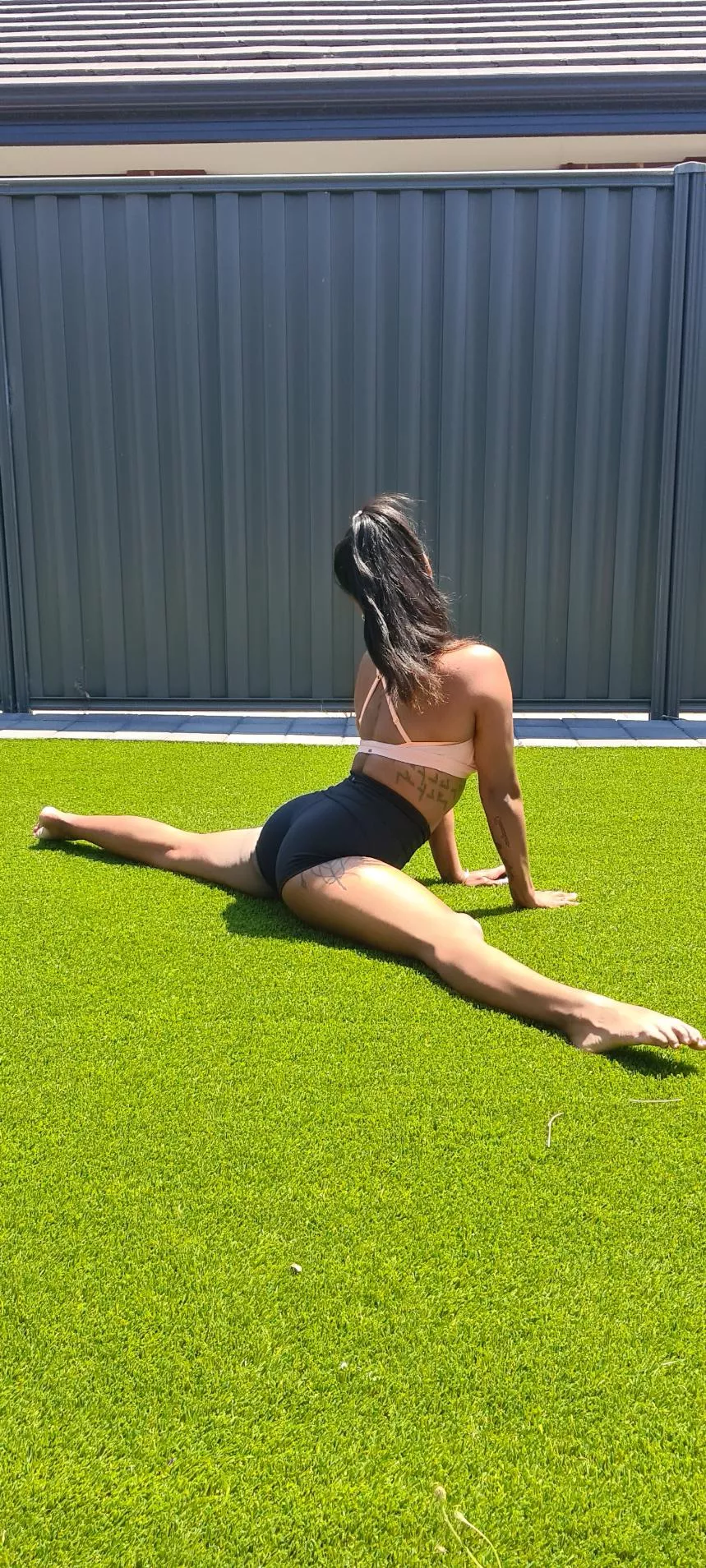 Stretch so good 🌞