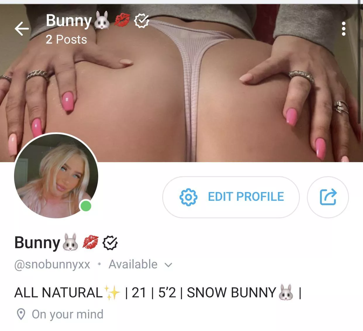 Subscribe to my onlyfans babes💋✨ exclusive content per request