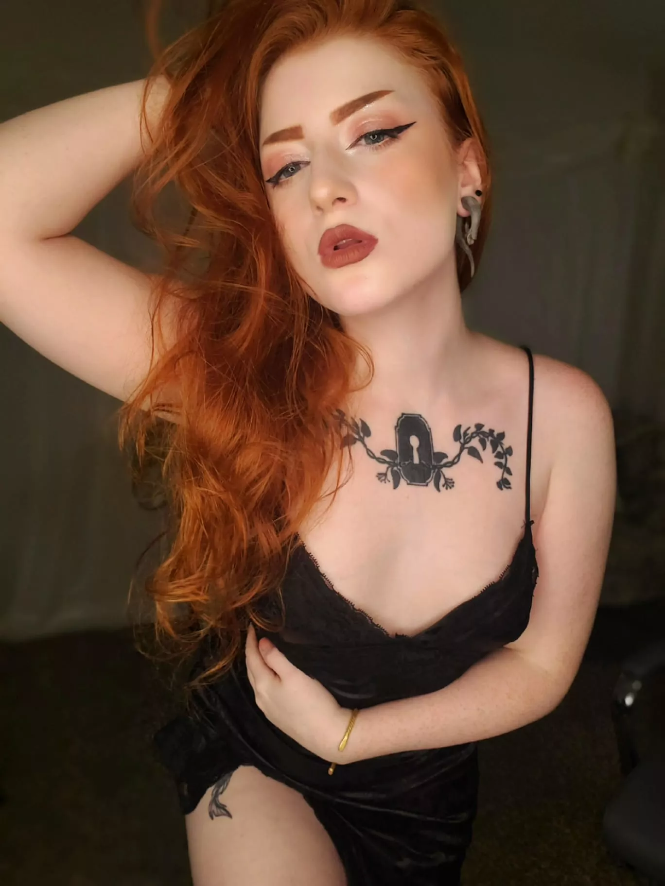 Sultry Fiery Humiliatrix who derives Pleasure in Destroying your Ego. CBT, SPH, Degradation, Findom, [Sext] [vid] [fan]club [Dom] [Fet]ish cock[Rate] [cam]