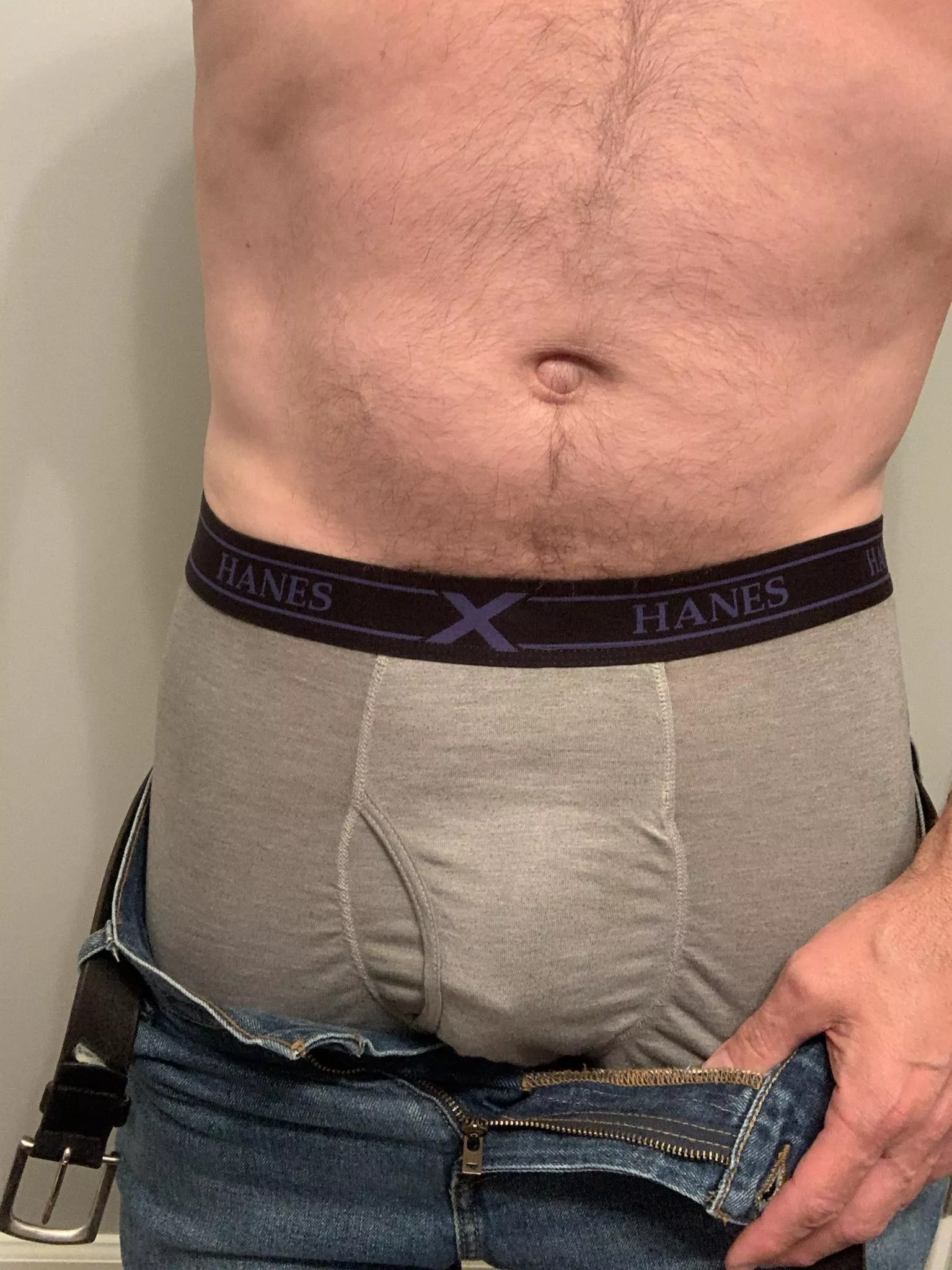 Sunday bulge