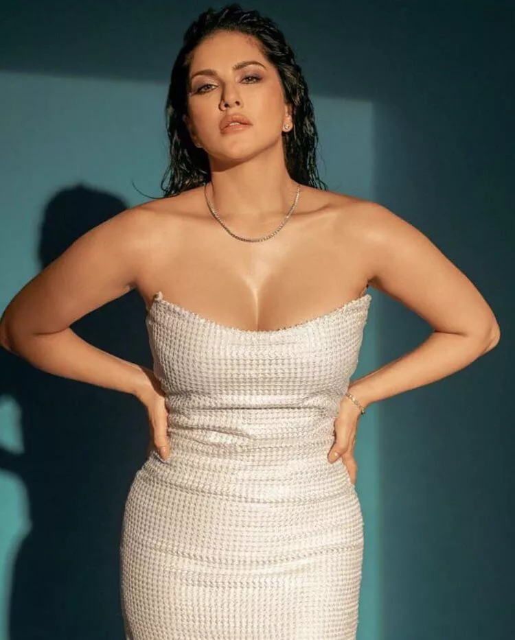 Sunny Leone