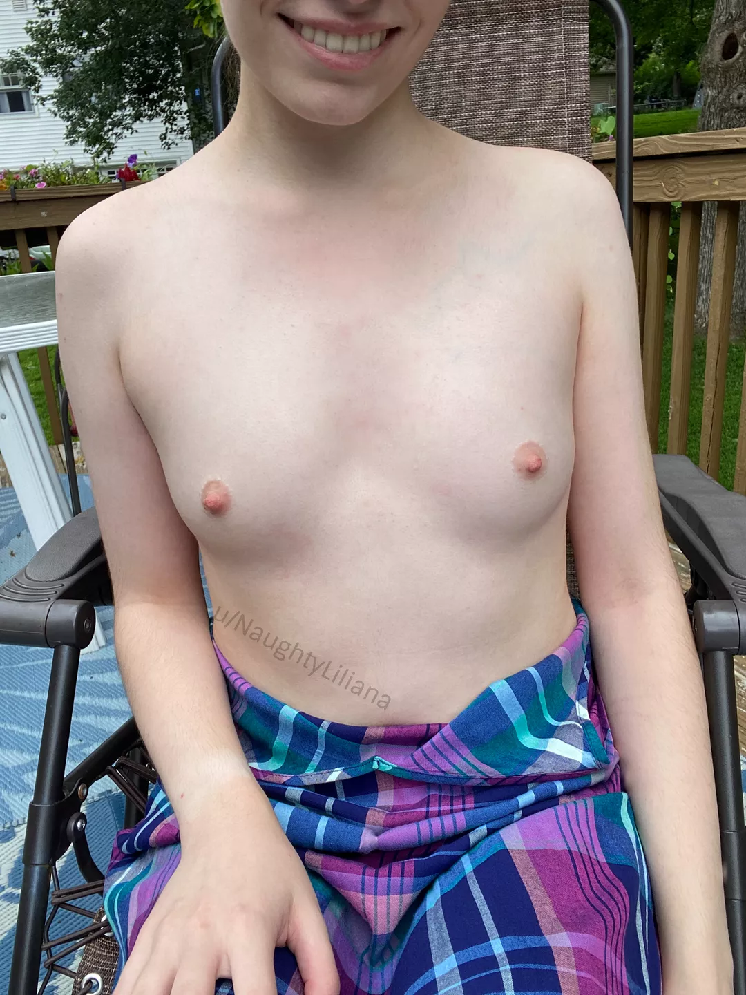 Sun's out, tiny tits out, right?