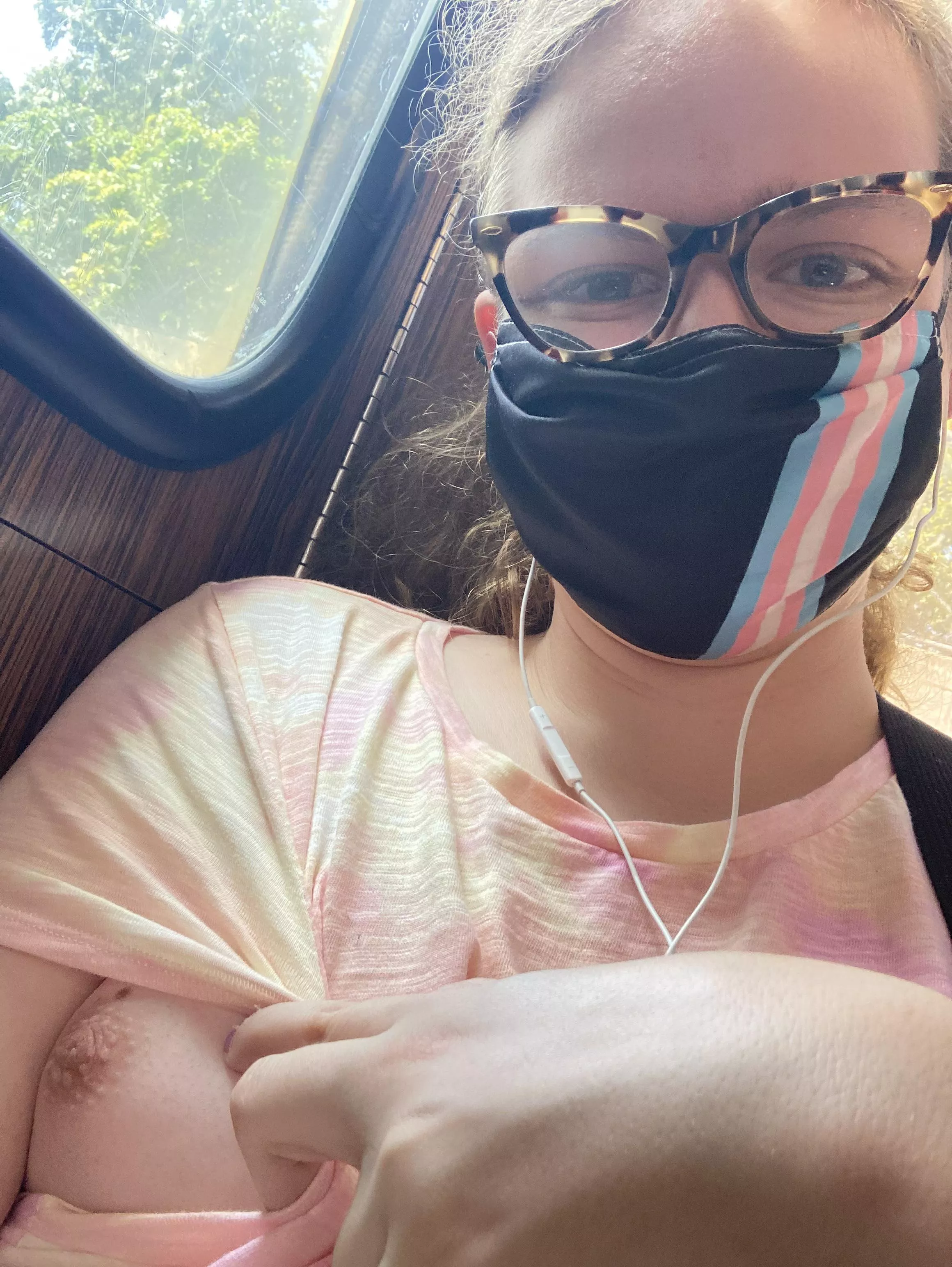 Surprise tiddie on the train to work :0 [f]