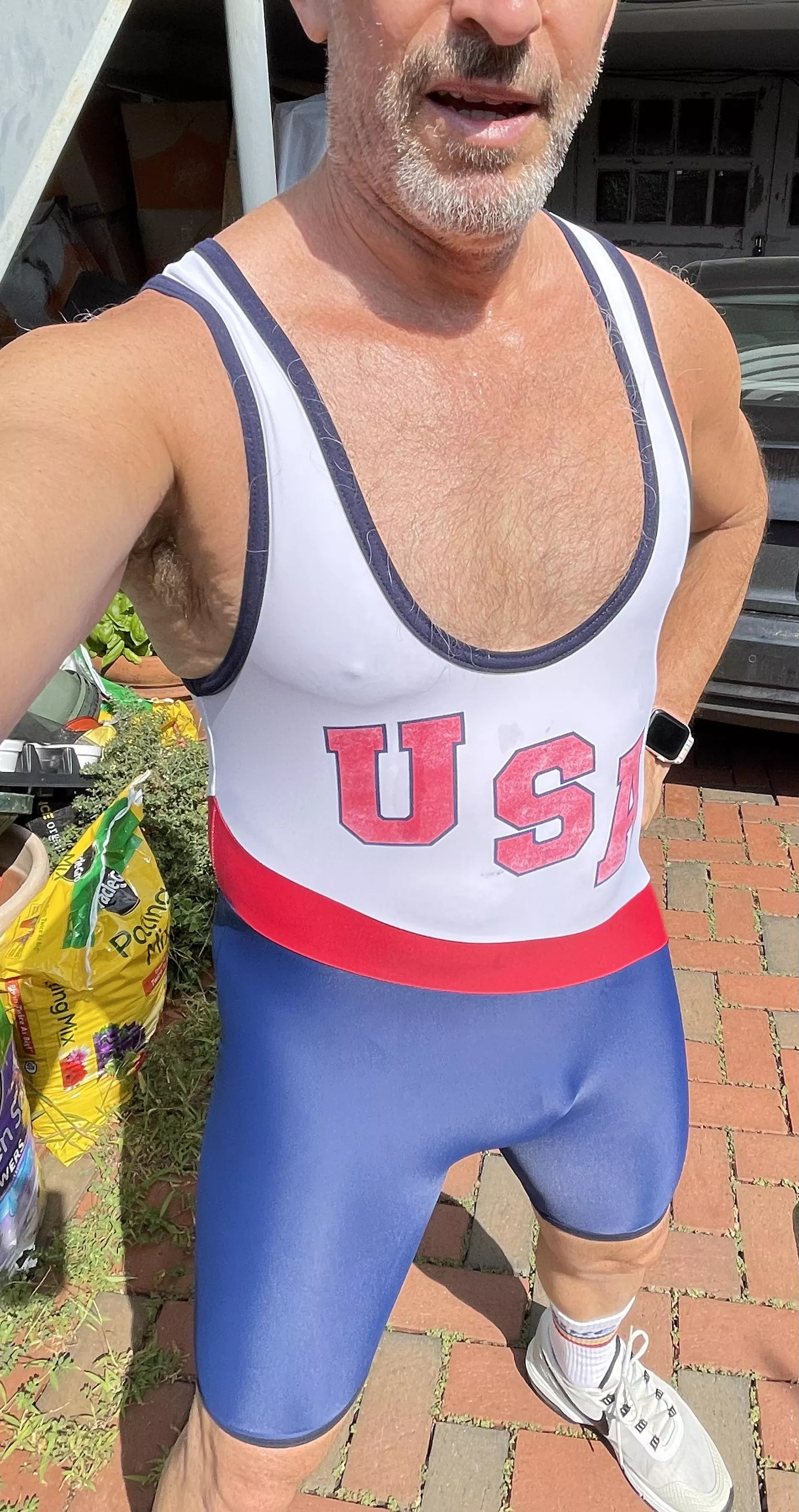 Sweating in my GoSoftwear USA singlet outdoors! ðŸ‡ºðŸ‡¸