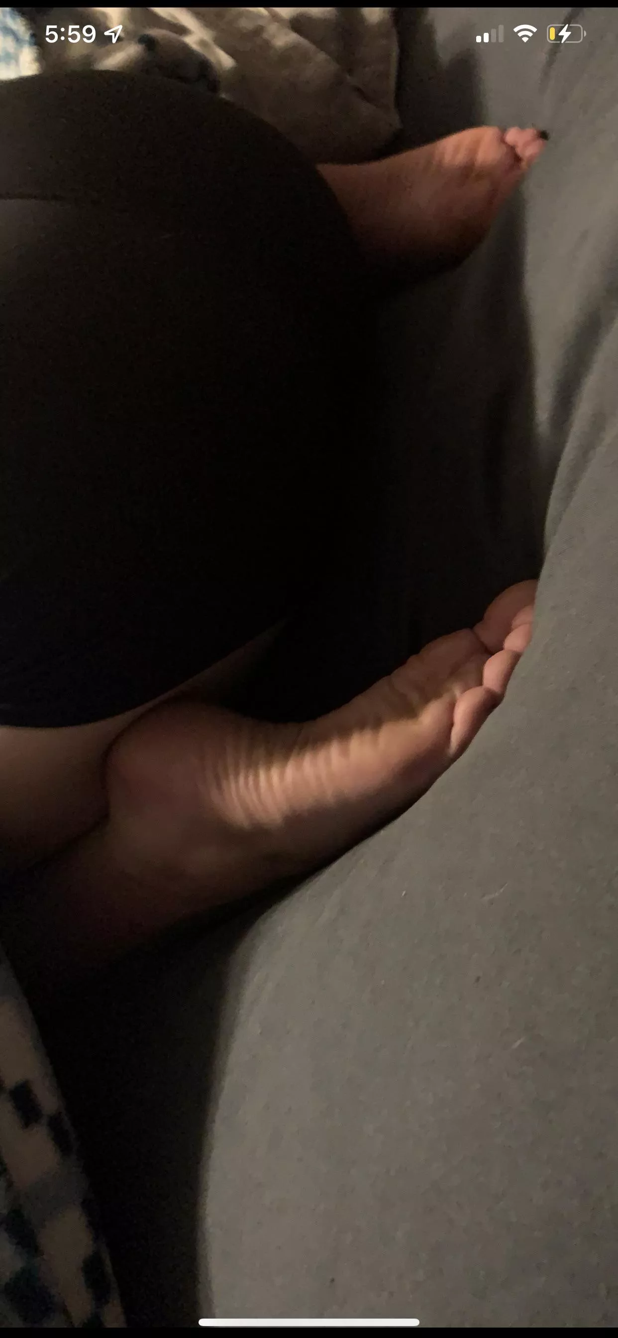 Tasty Wrinkled soles and teasing booty