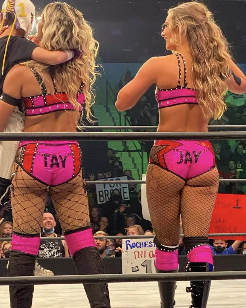 Tay Conti & Anna Jay