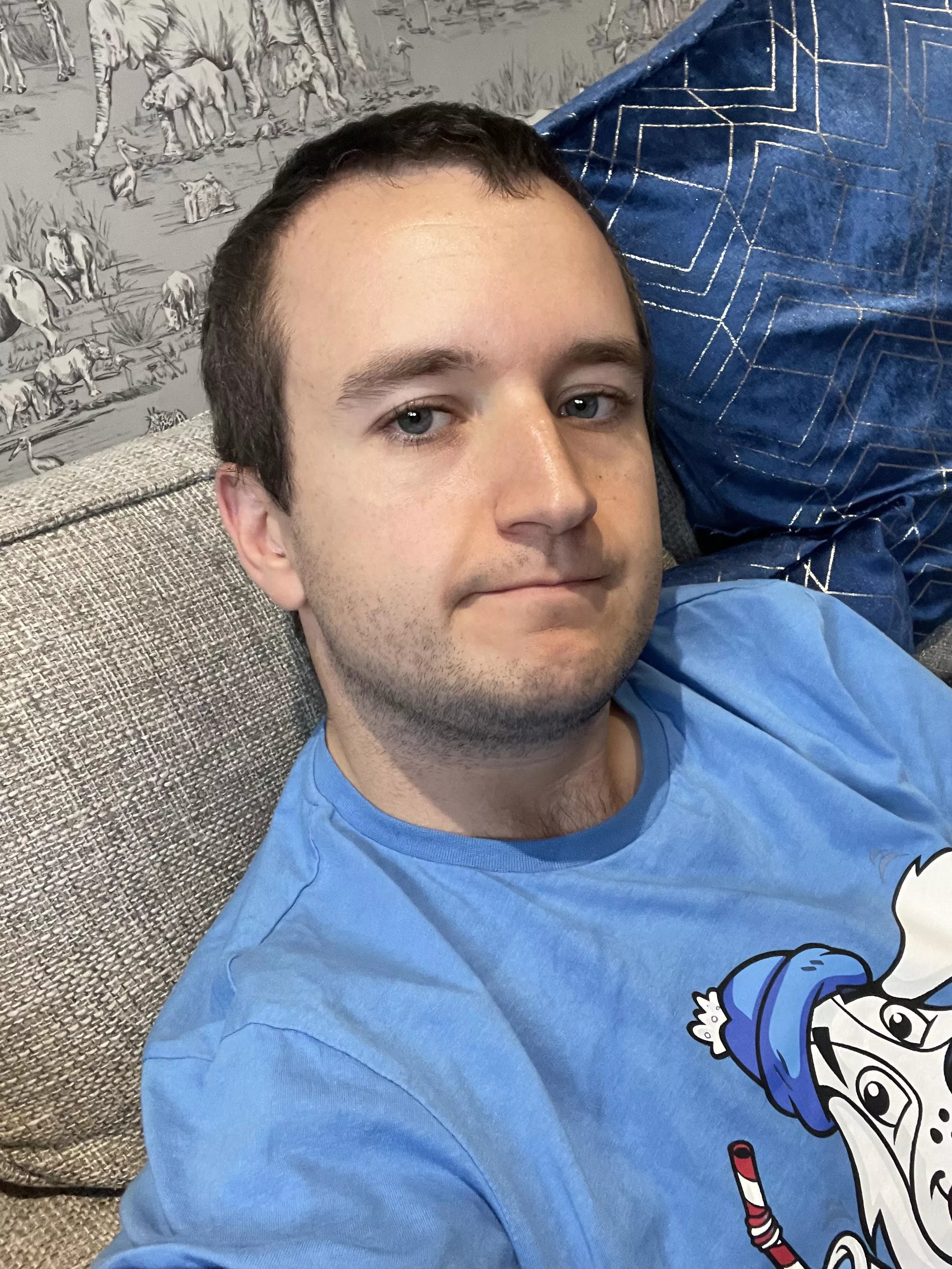 Thanks for all the love yesterday my fellow Reddit users! Highest amount upvotes on any post Iâ€™ve ever had!! And yes that is the slush puppie dog on my T-shirt ðŸ¤ª