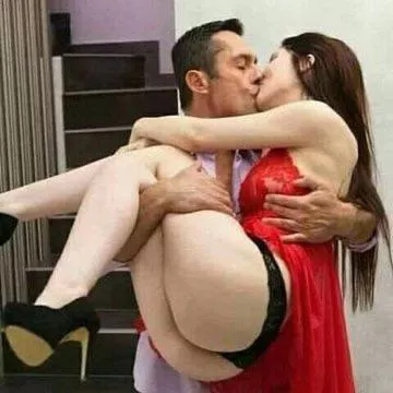 That’s me and ur mum once we meetup. Damn I love kissing that slut. If you want to be that cuck kid you better dm me