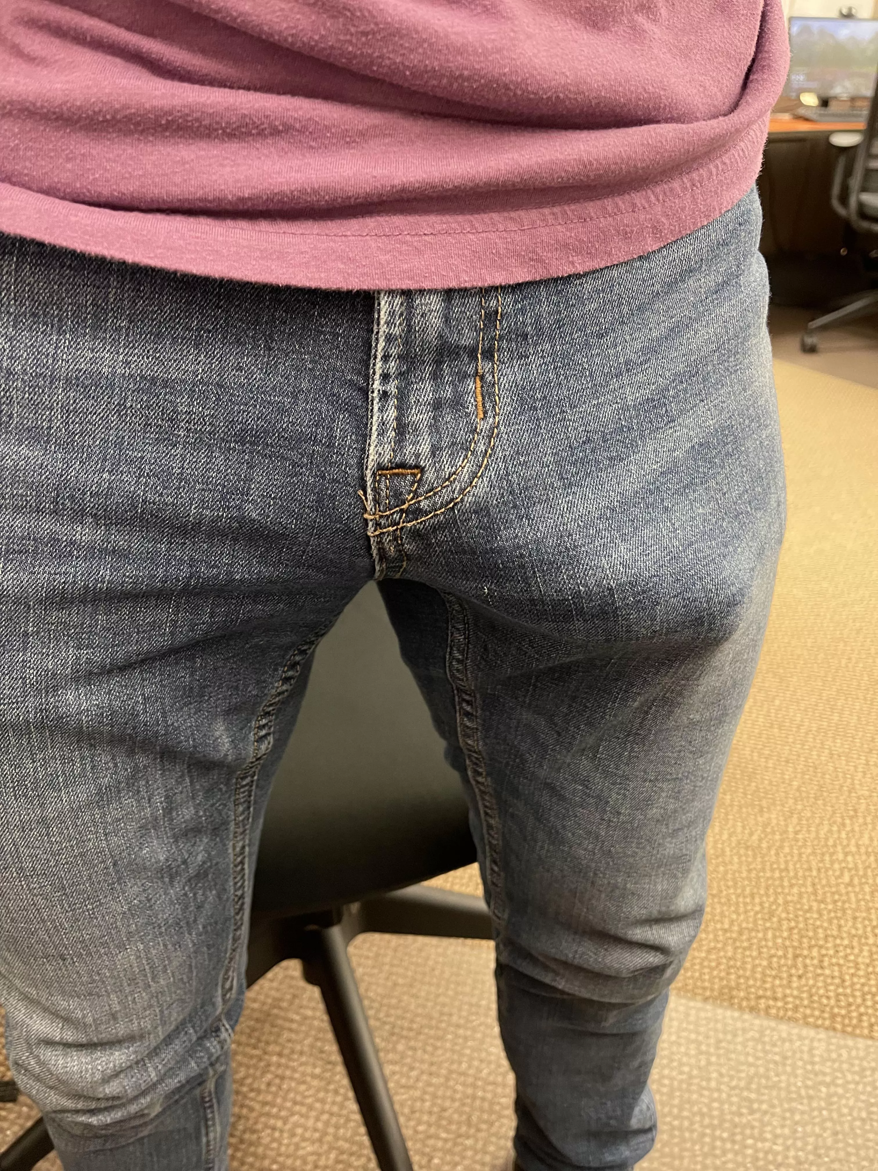 That’s what I get d’or going commando on casual Friday!