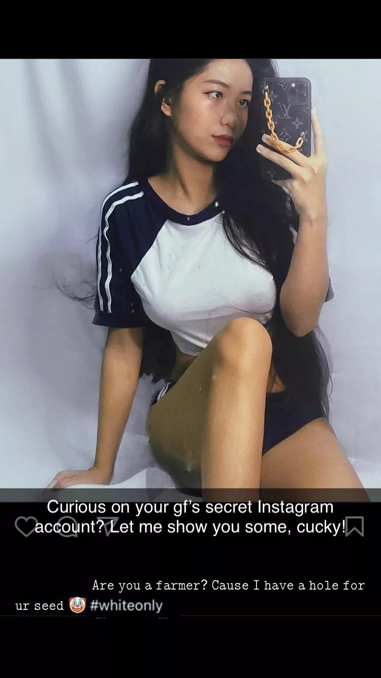 Thatâ€™s why she never show you her secret account ðŸ¤£