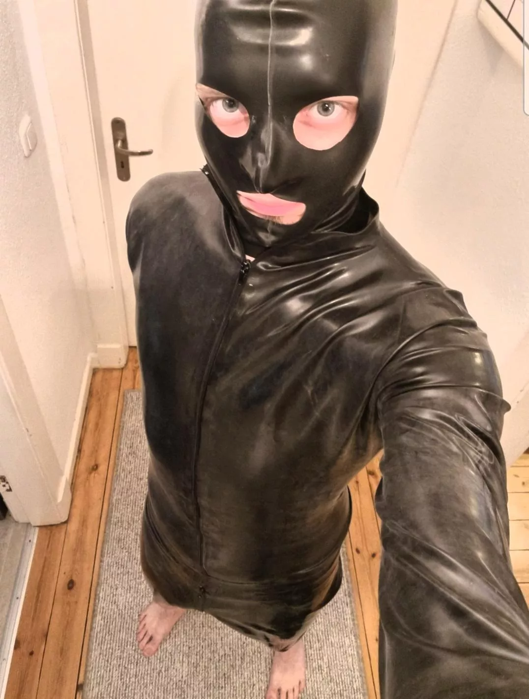 The best feeling - hugged by rubber!