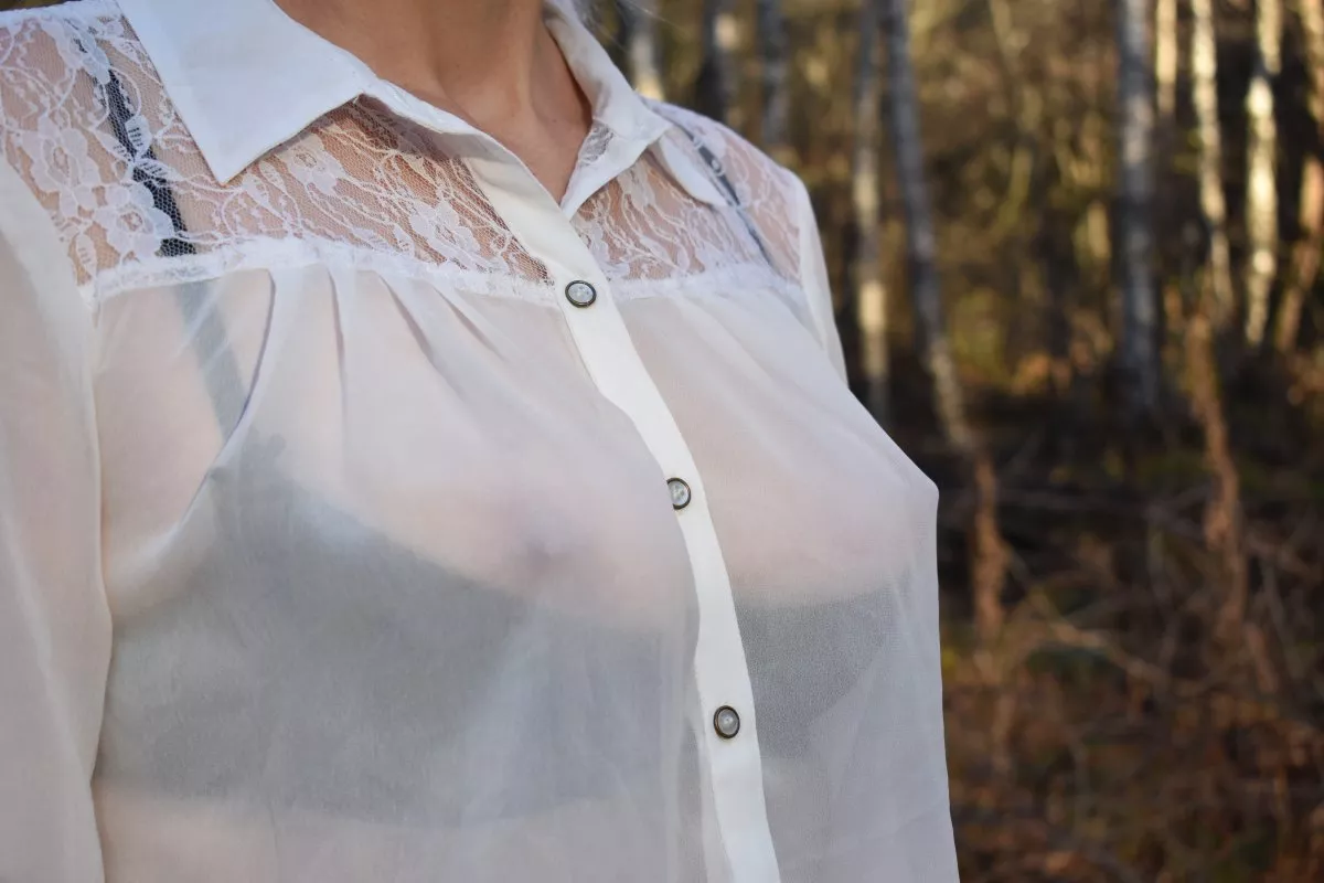 The light fabric of this shirt makes my nipples hard [OC]