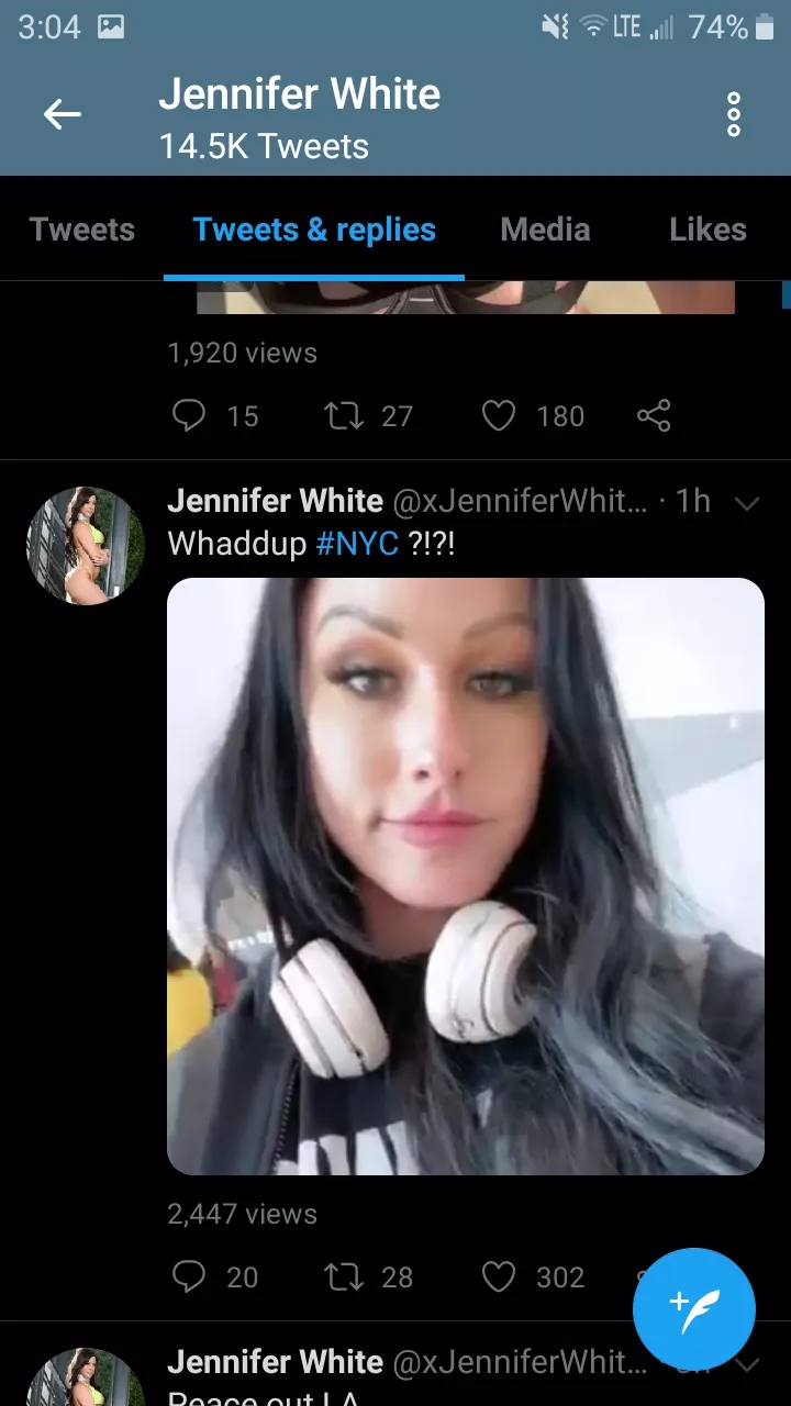 The sexy jennifer white in the big apple!!!!