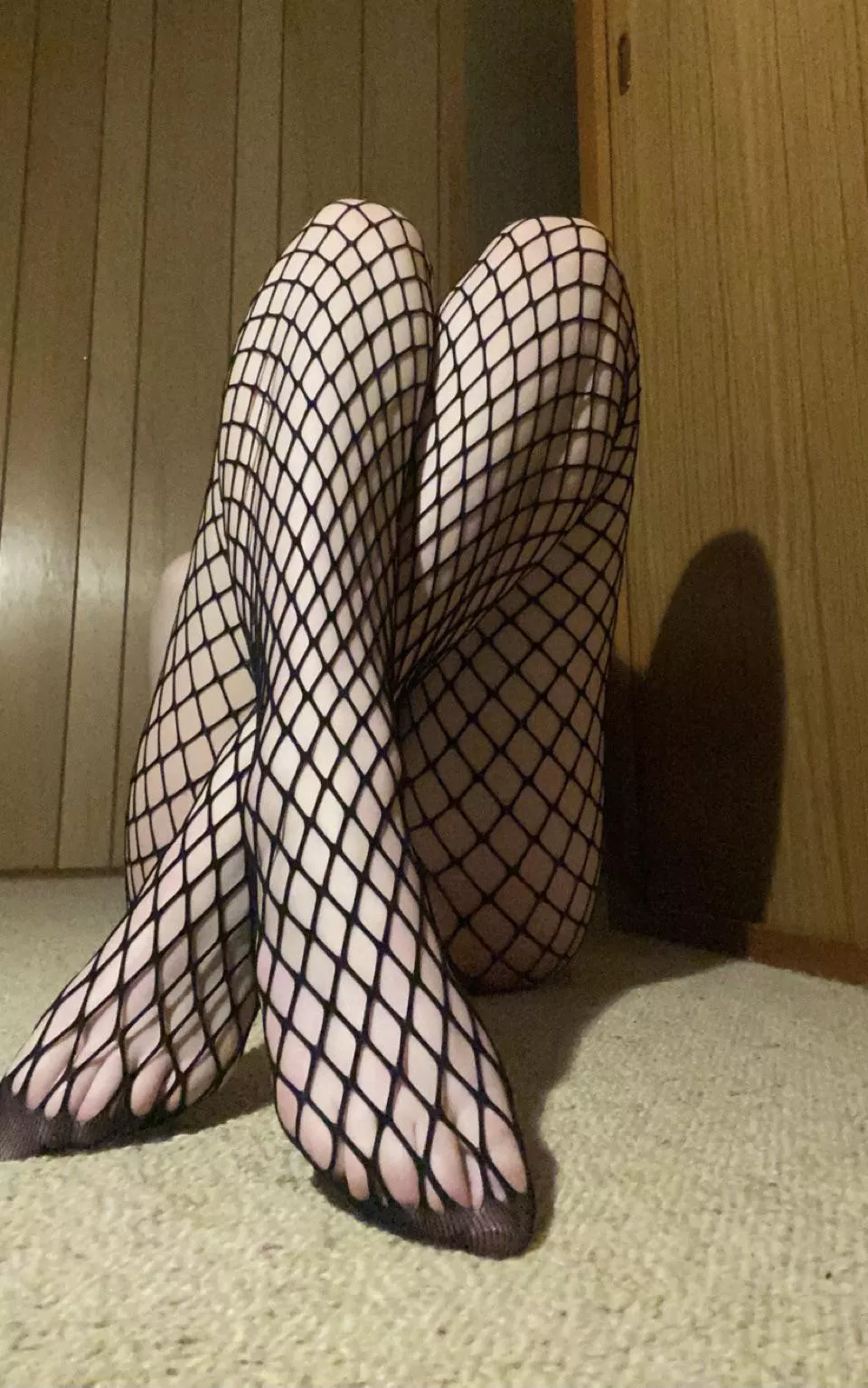 There’s something about long legs in fishnets 🖤