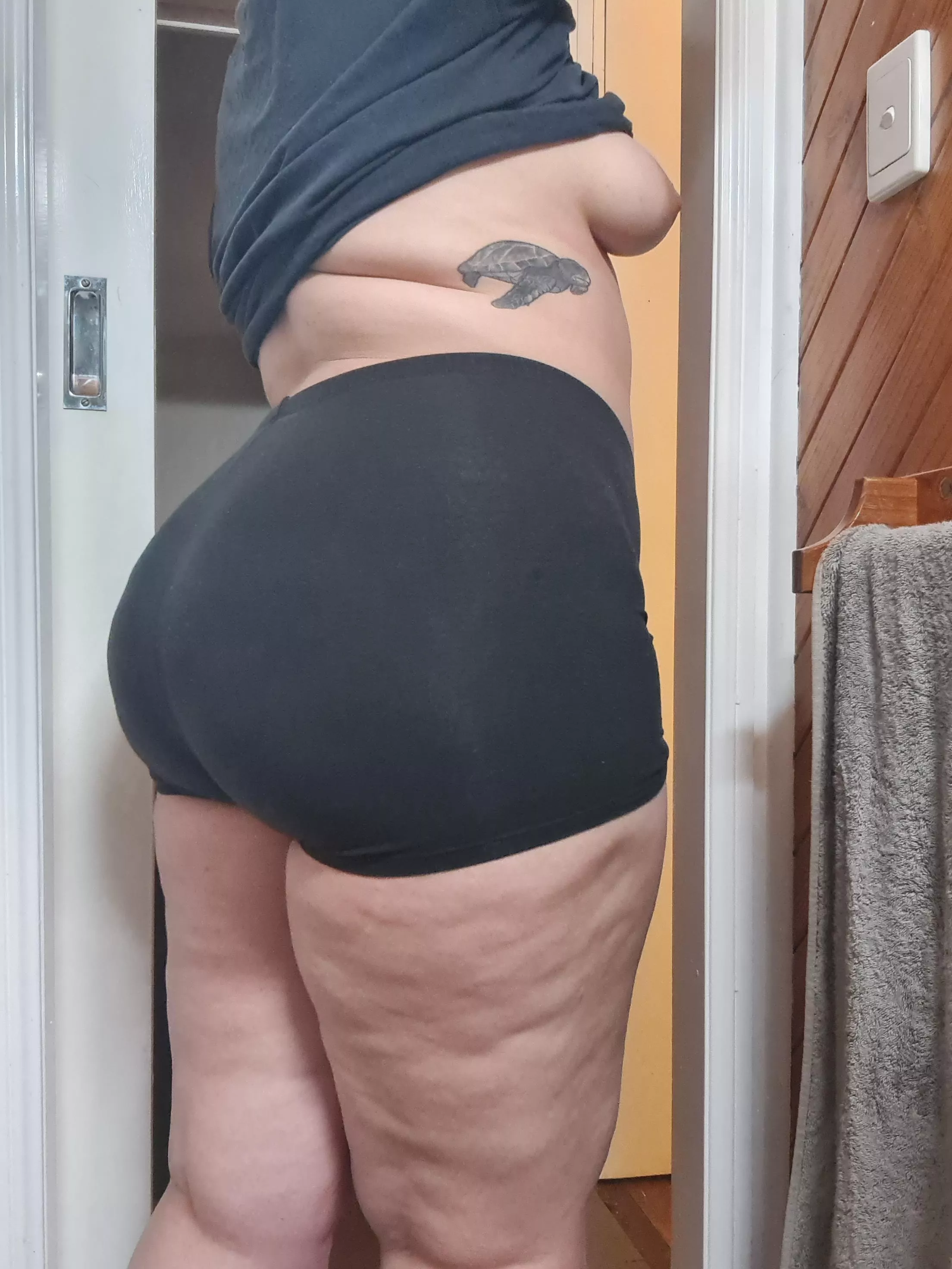 These shorts are being stretched to the limit with my booty!