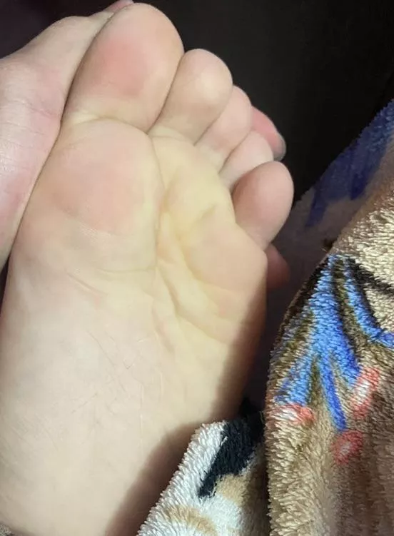 they r soft and ready for u to play 😋 come deprave them. 😈 dms/pms r welcome