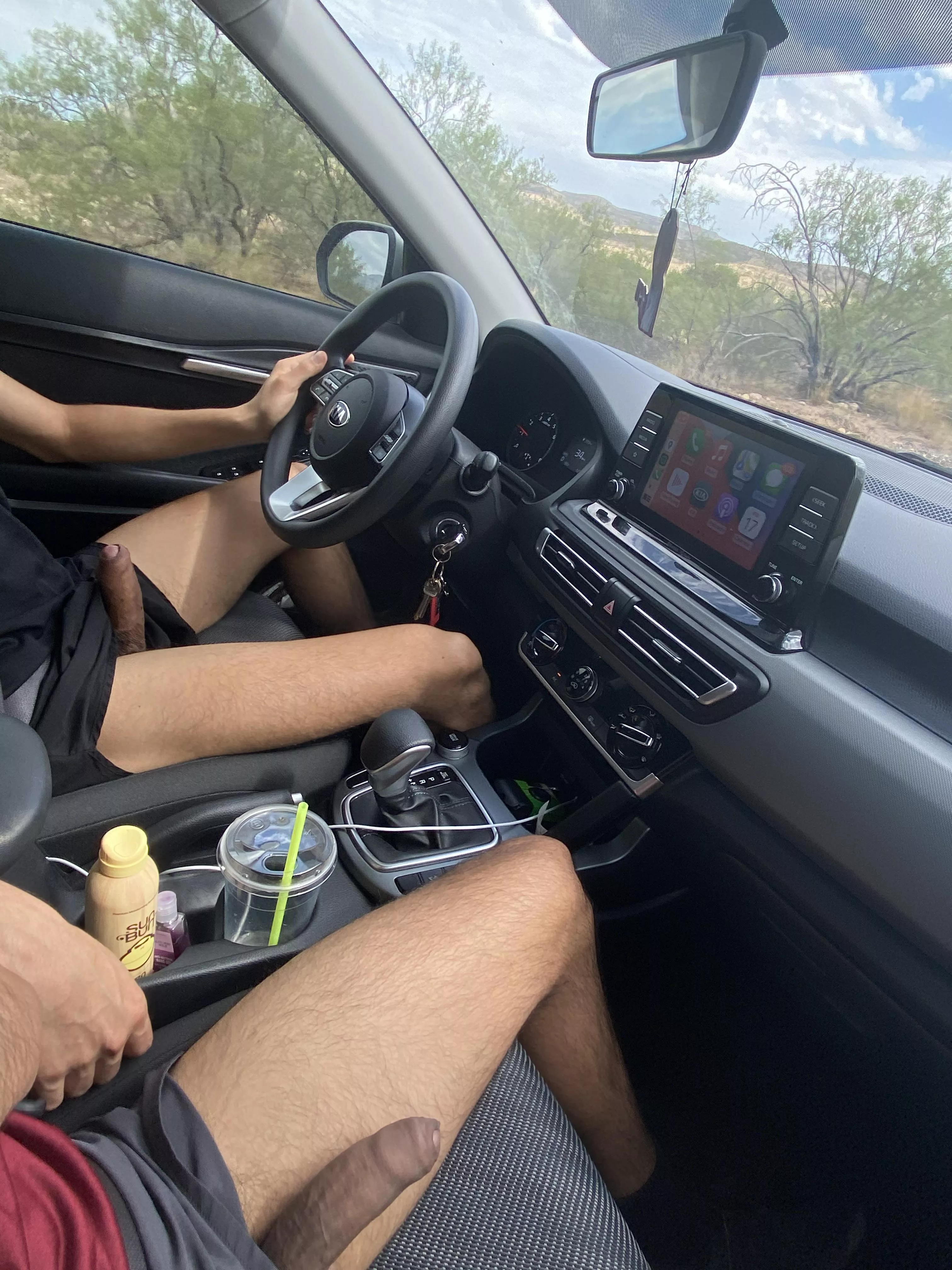 things got a bit hot on our road trip through the desert 🥵