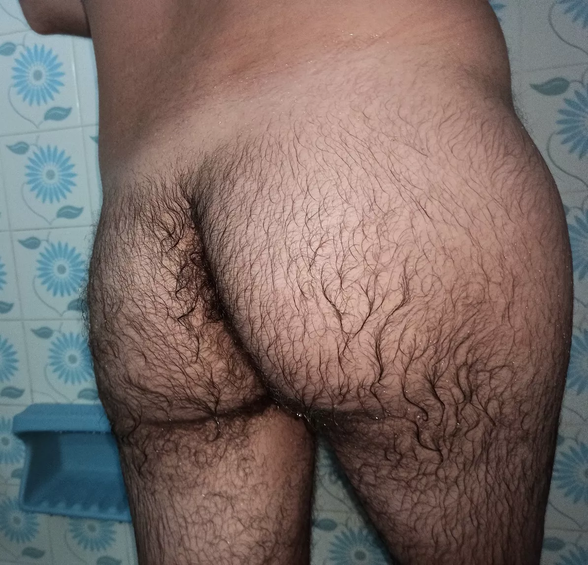 This ass is wet and it's waiting for a cock to enter. Will you do me the honour?